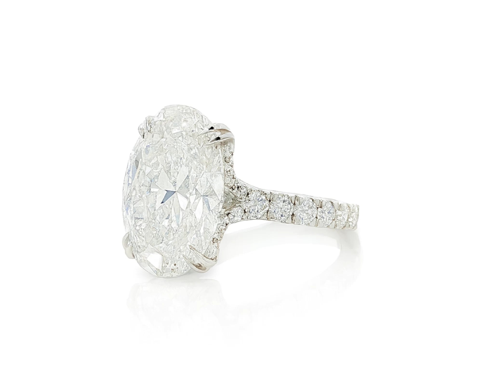 14k Gold Diamond Oval-Cut Solitaire Ring with Pavé Band 9.13 CT – lifestyle 1798