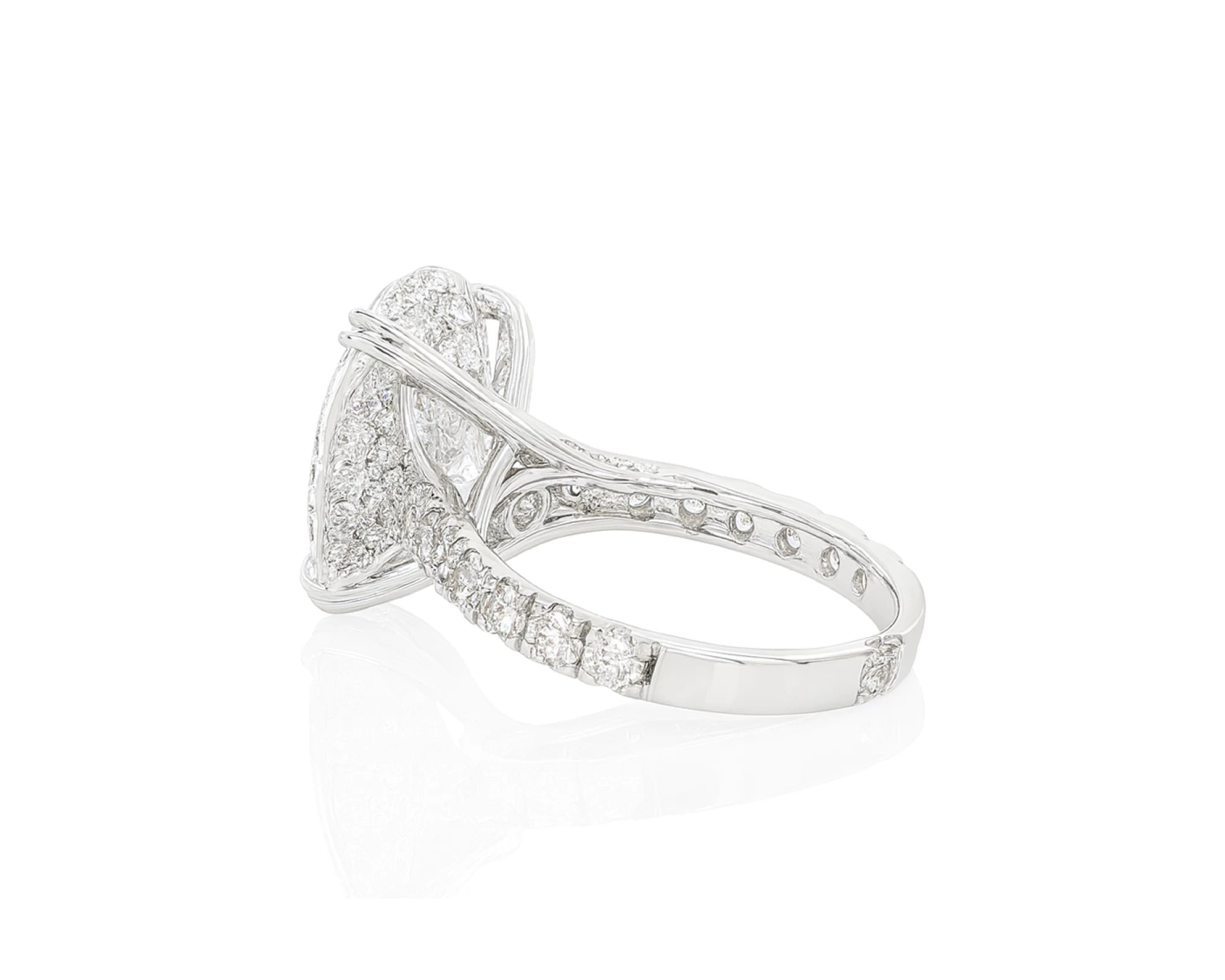 14k Gold Diamond Oval-Cut Solitaire Ring with Pavé Band 9.13 CT – lifestyle 1801