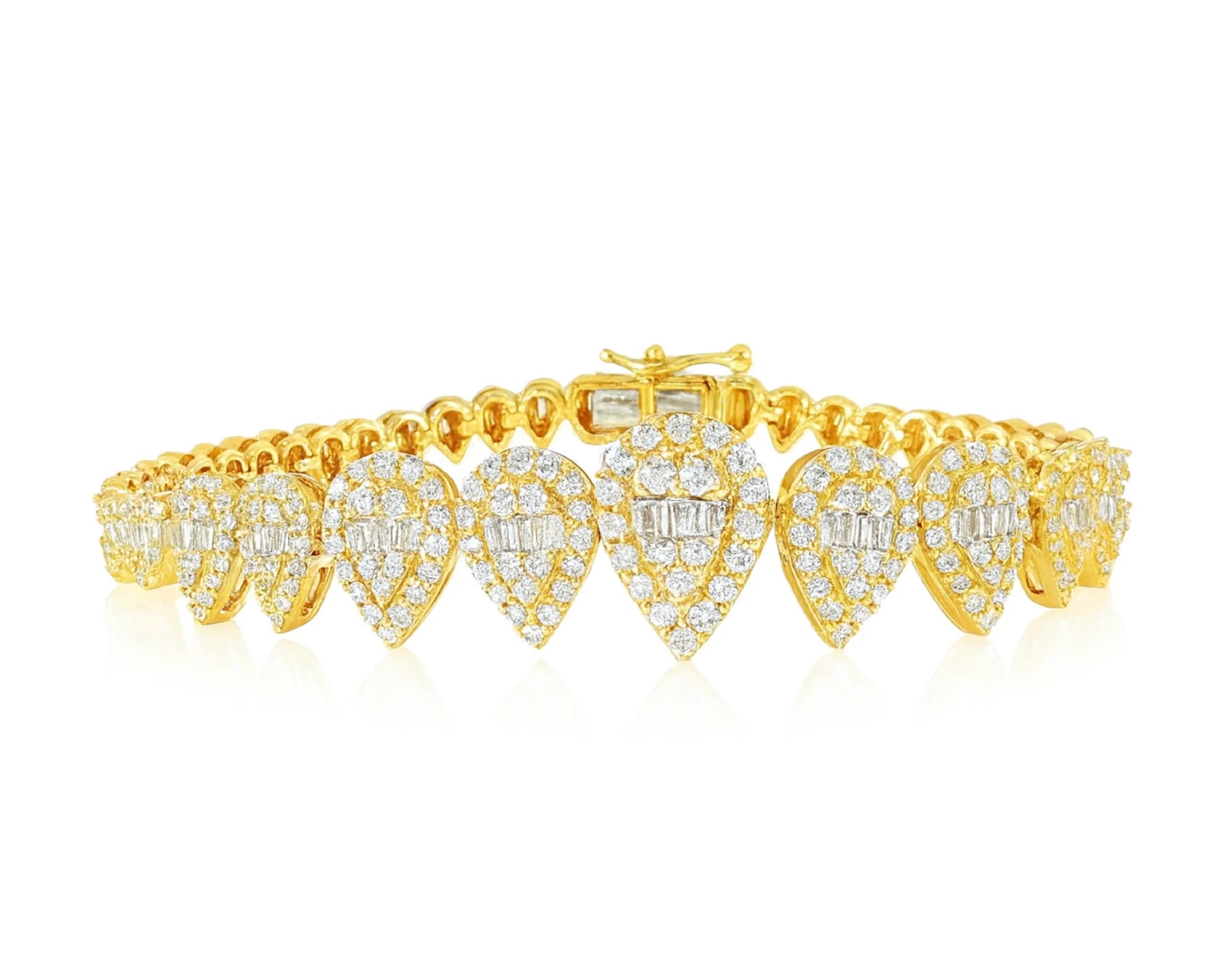 14k Gold Diamond Pear Bracelet with Elegant Design 3.25ct – lifestyle 4553