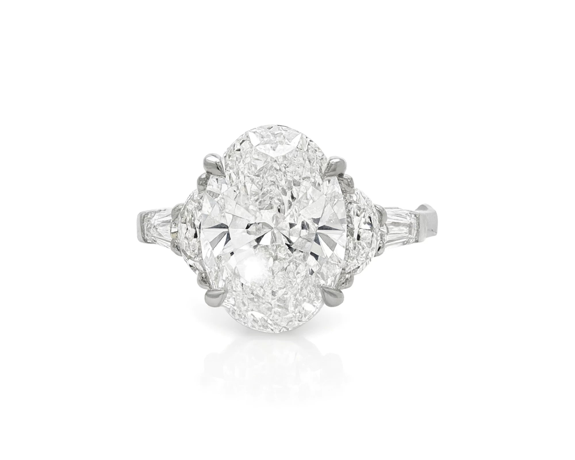 14k Gold Diamond Ring with Oval Center & Three-Stone Design 4.68ct – lifestyle 2082