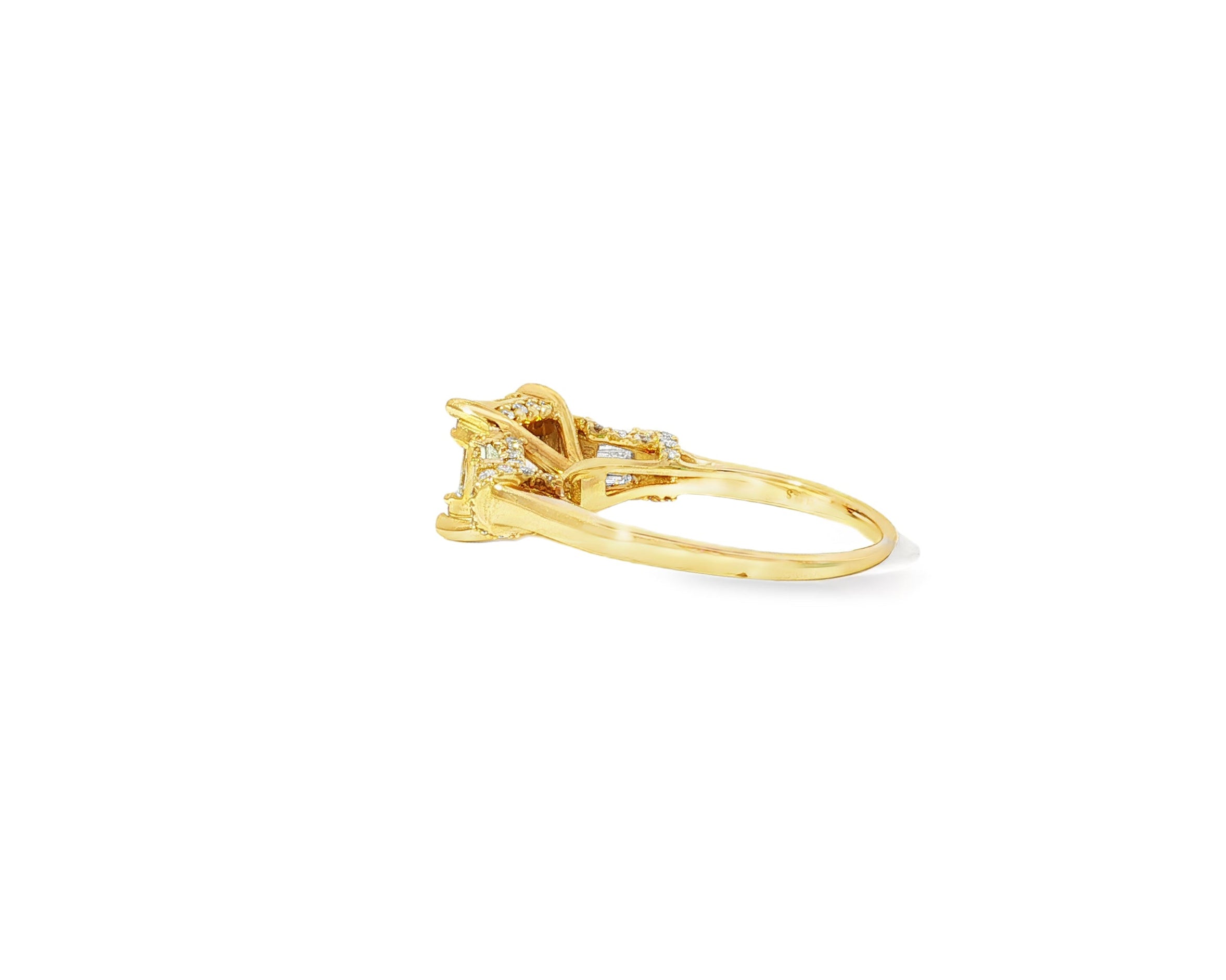 14k Gold Diamond Ring with Rectangular Baguette Cluster & Round 0.90ct - AVI THE JEWELER