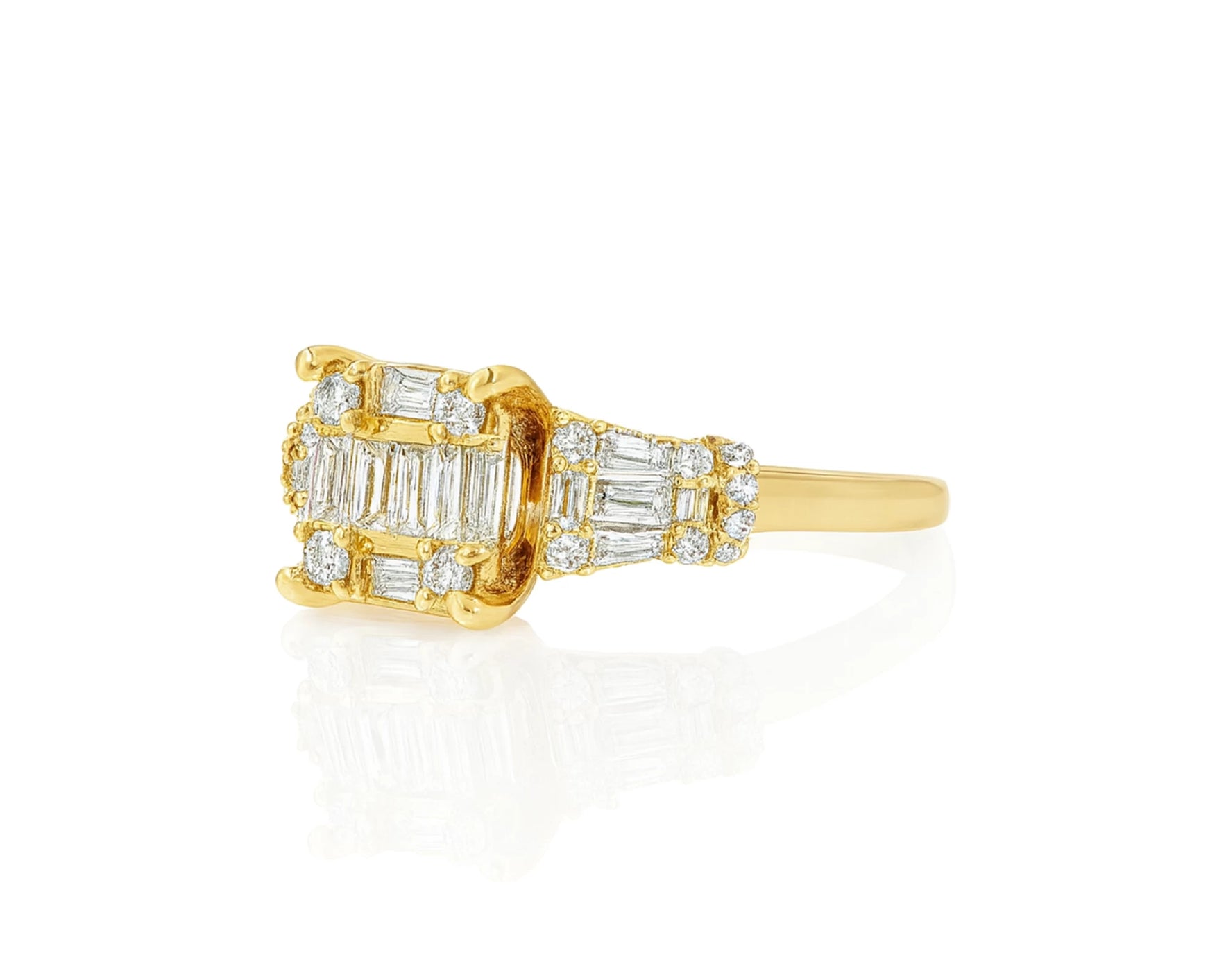 14k Gold Diamond Ring with Rectangular Baguette Cluster & Round 0.90ct – lifestyle 1004