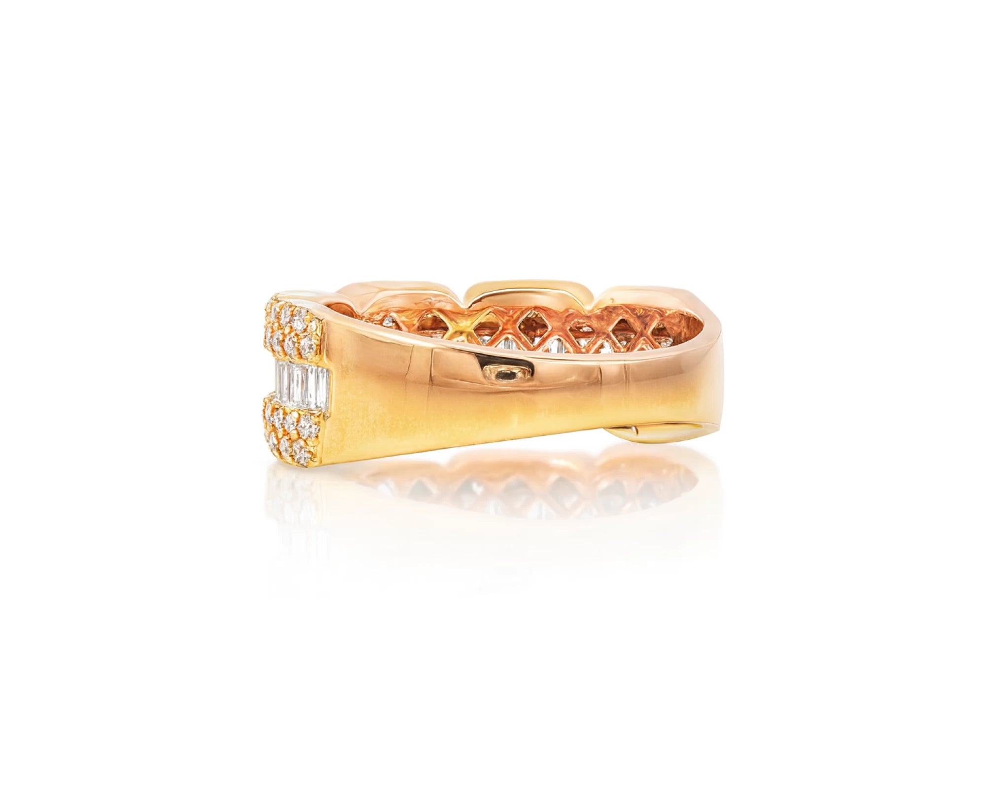 14k Gold Diamond Ring with Round & Baguette-Cut Design 1.75ct – lifestyle 1658