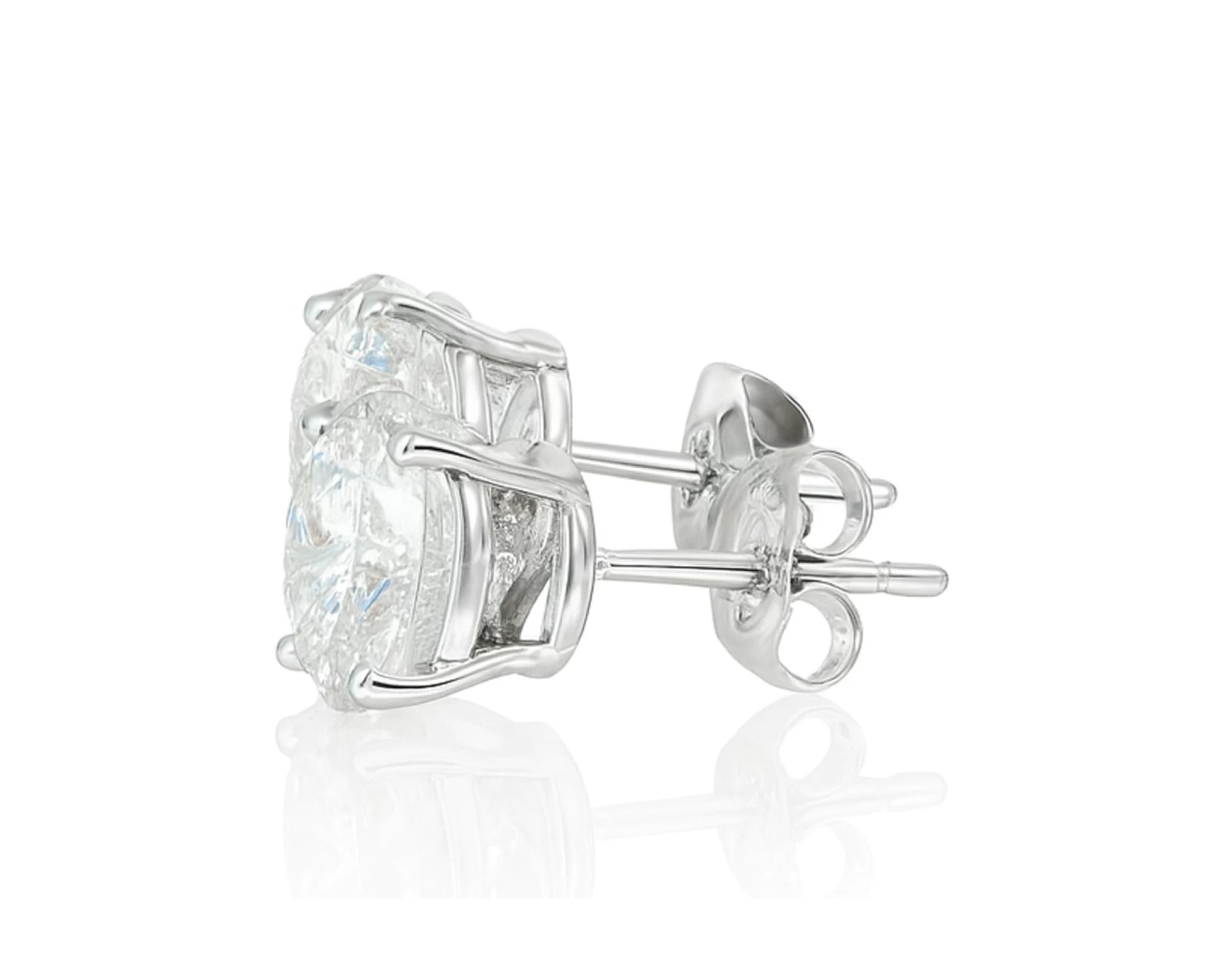 14k Gold Diamond Stud Earrings with Classic 4-Prong Design 3.09ct – lifestyle 3668
