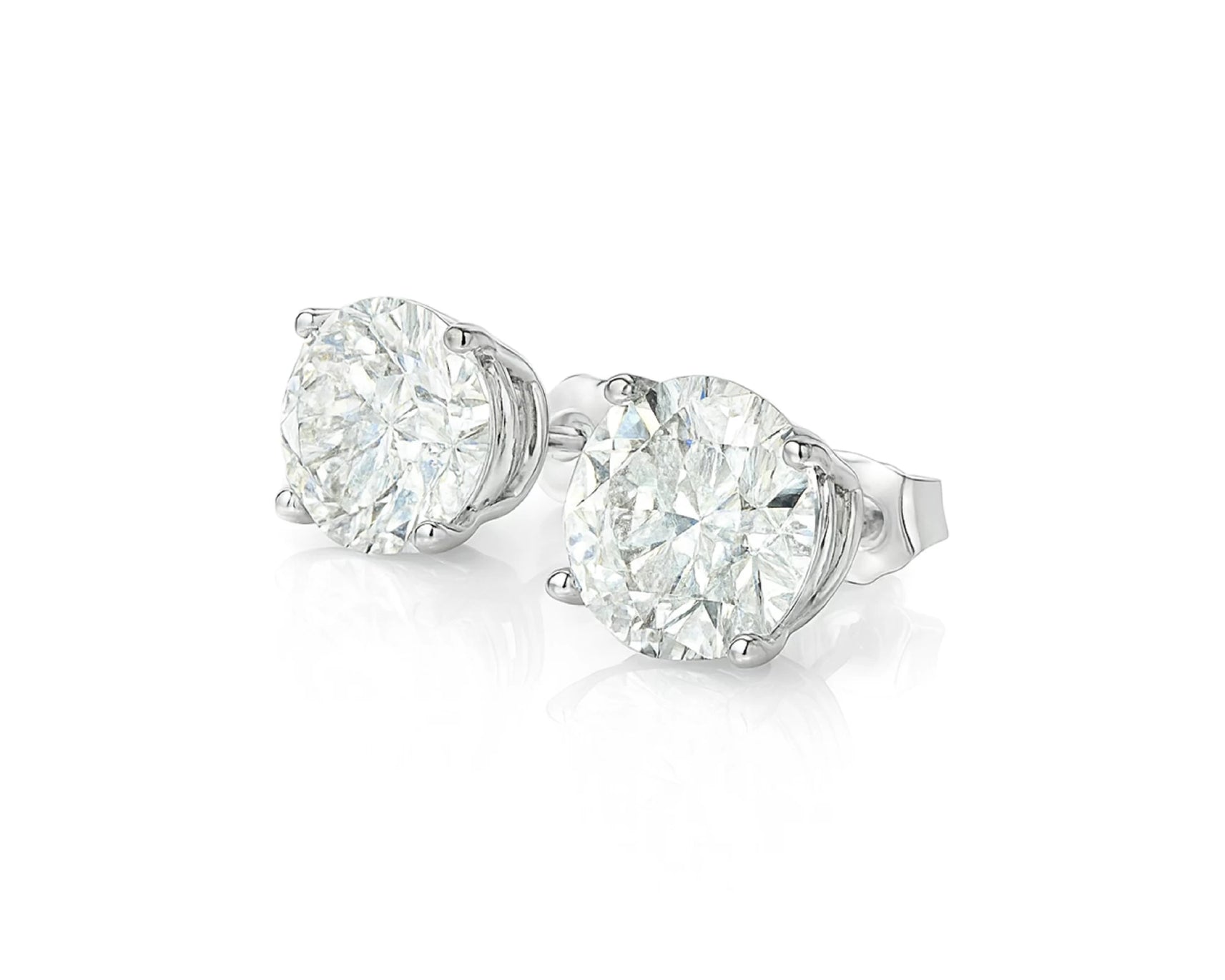 14k Gold Diamond Stud Earrings with Classic 4-Prong Design 4.32ct – lifestyle 3658