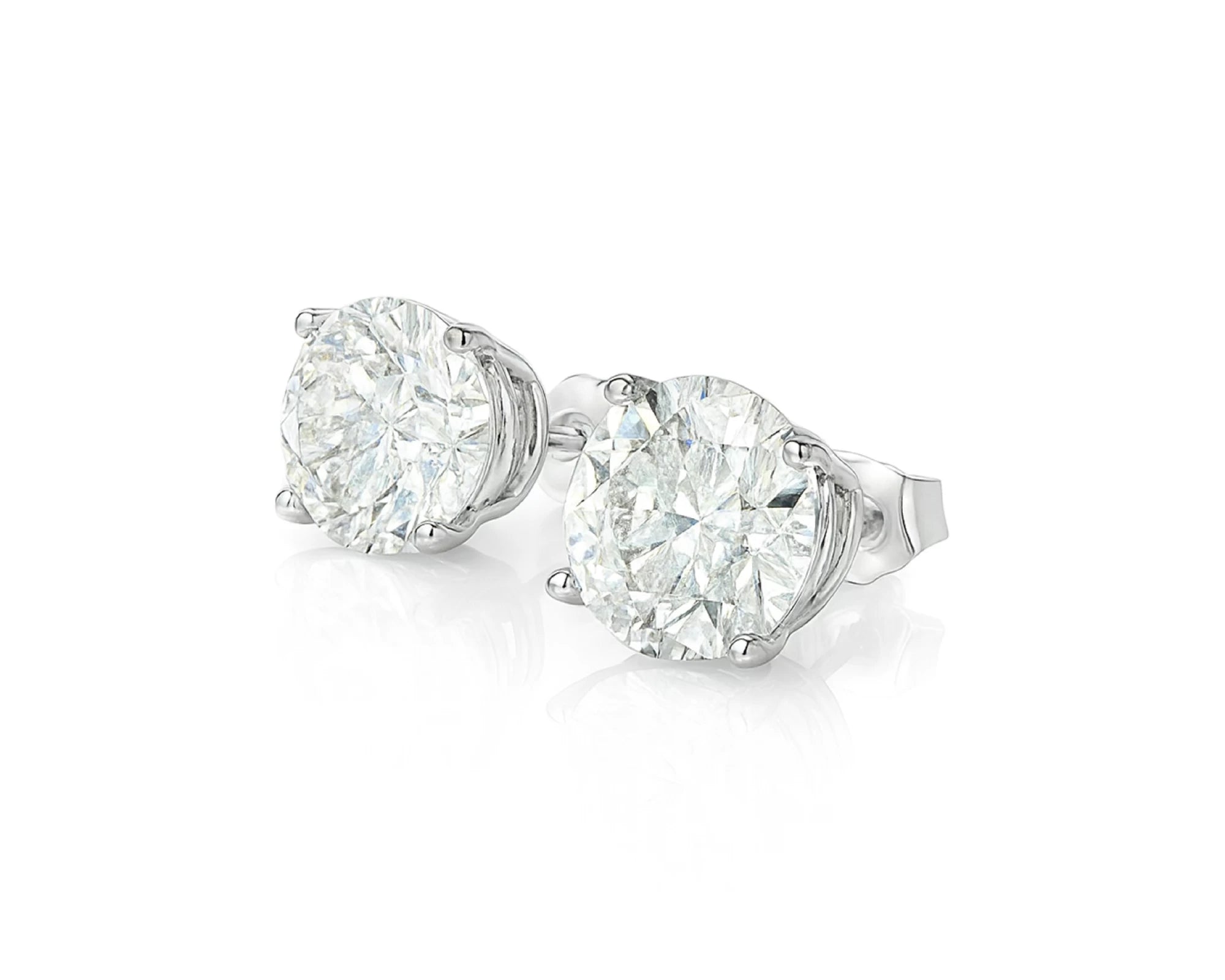 14k Gold Diamond Stud Earrings with Classic 4-Prong Design 4.32ct – lifestyle 3658