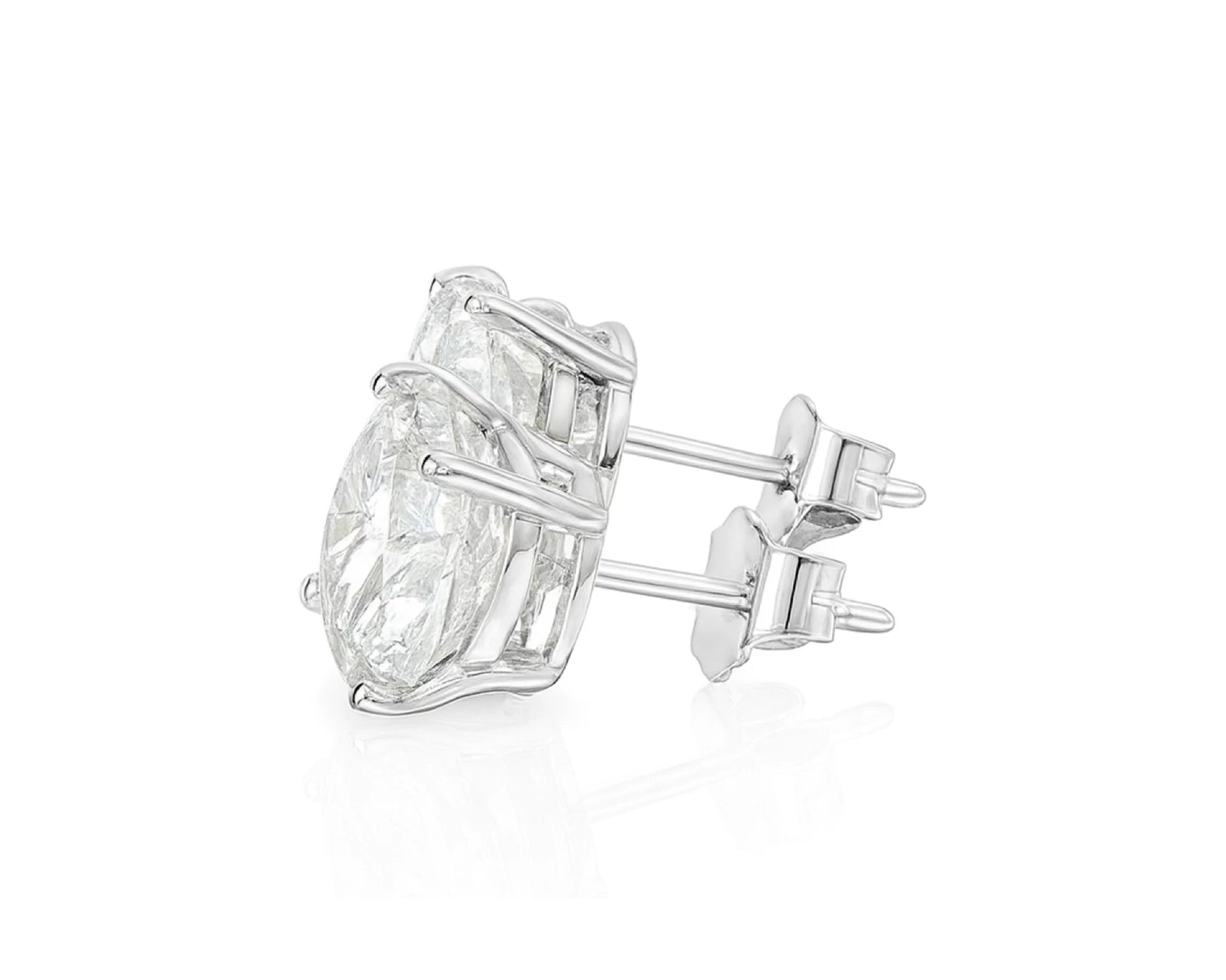 14k Gold Diamond Stud Earrings with Classic 4-Prong Design 4.32ct – lifestyle 3659