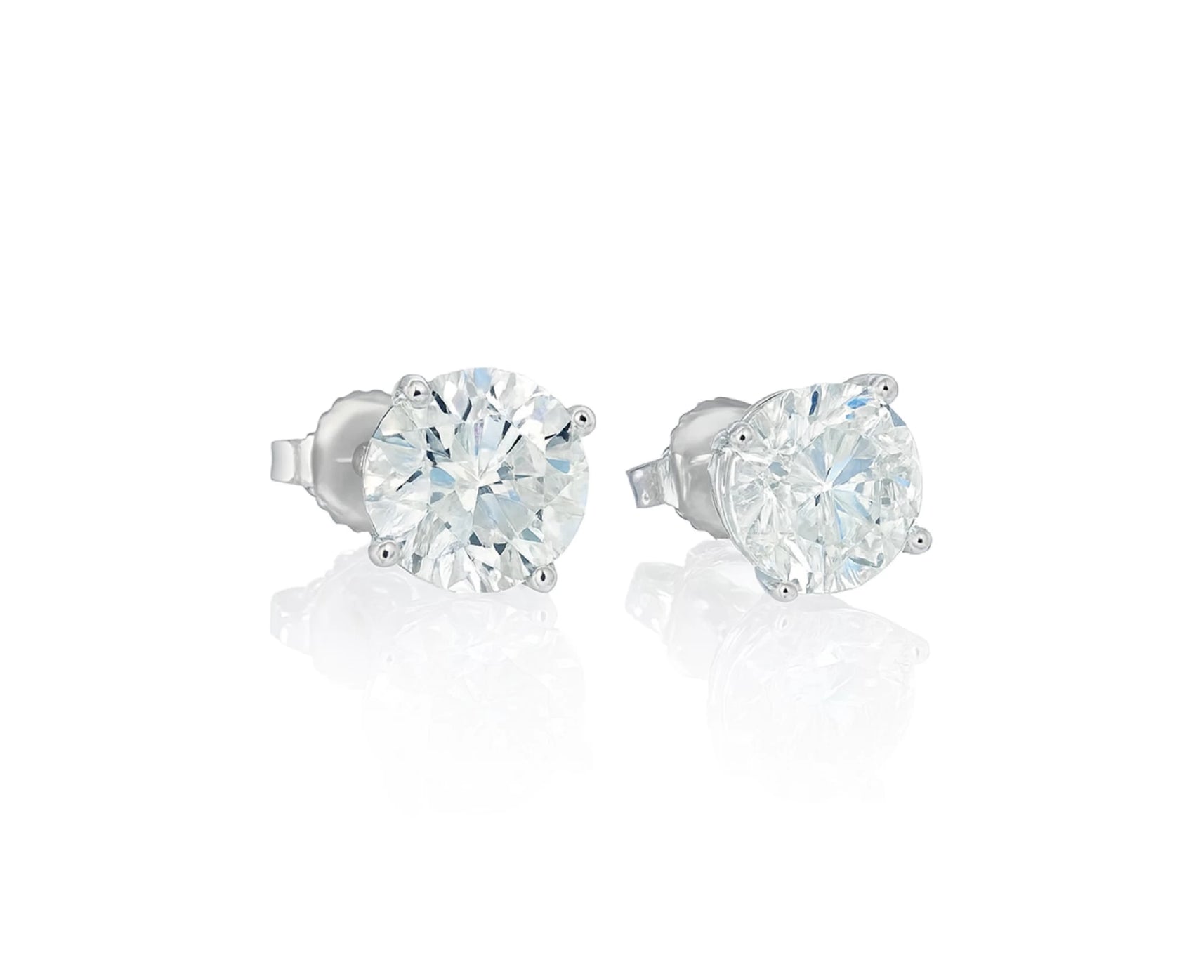 14k Gold Diamond Stud Earrings with Classic 4-Prong Design 5.17ct – lifestyle 3649
