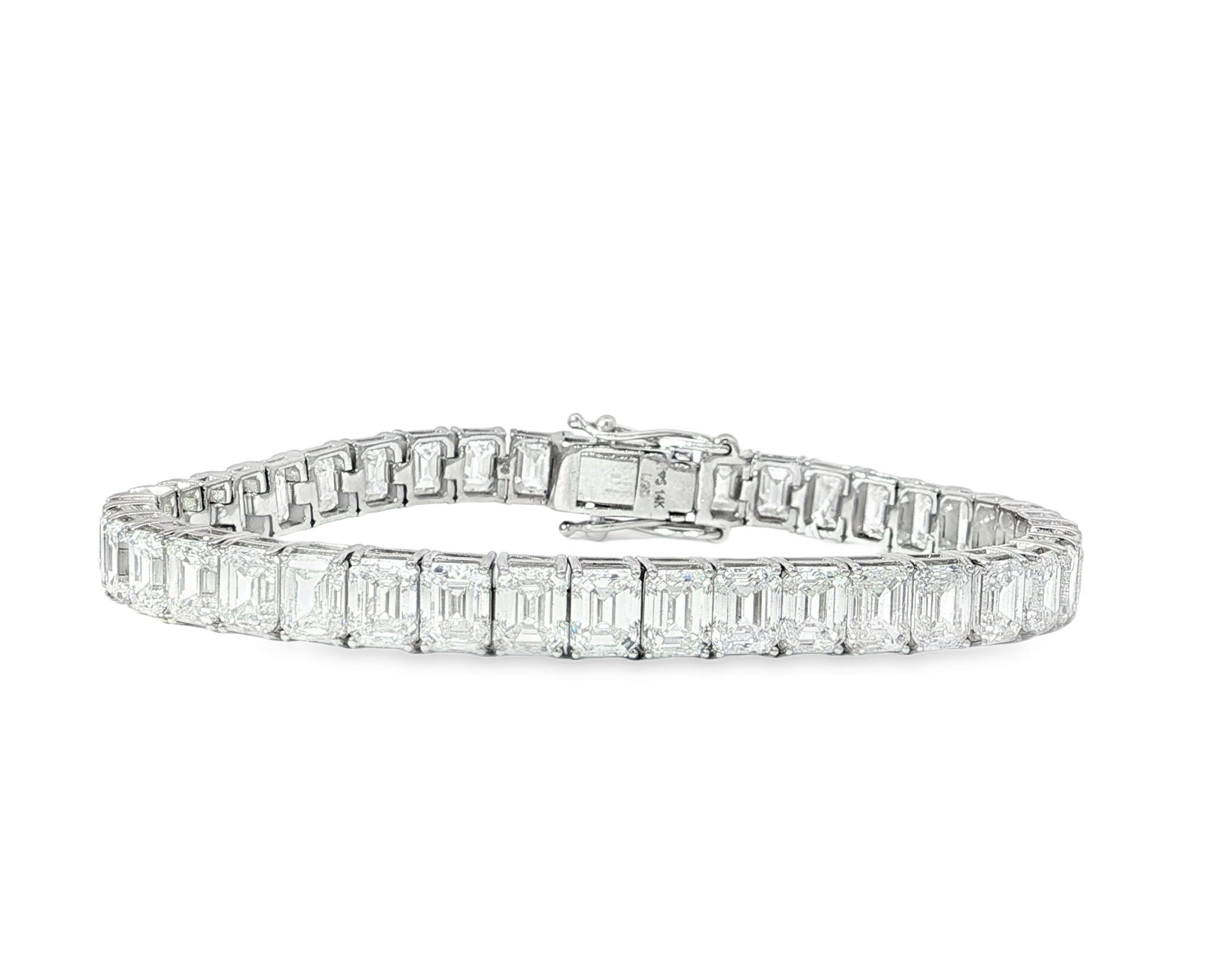 14k Gold Diamond Tennis Bracelet with Emerald - Cut Design 23.32ct - AVI THE JEWELER