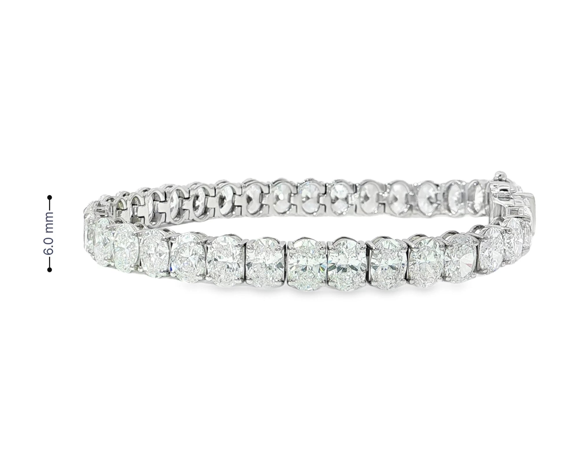 14k Gold Diamond Tennis Bracelet with Oval-Cut Design 17.83ct – view 4