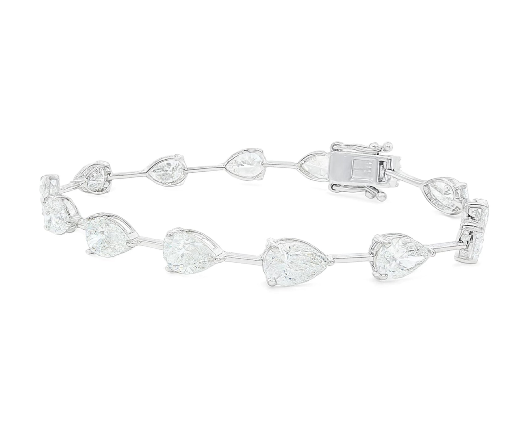 14k Gold Diamond Tennis Bracelet with Pear-Shape Solitaire Links 9.64ct – lifestyle 4105