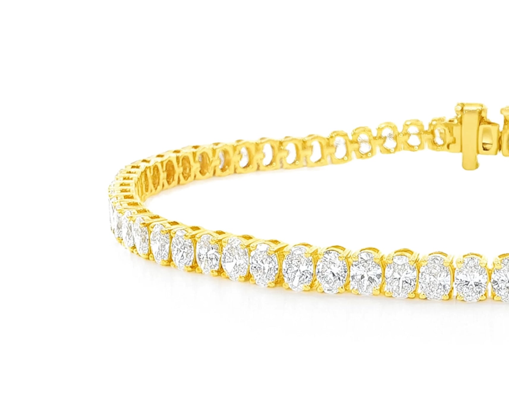 14k Gold Diamond Tennis Bracelet with Round-Cut Design 6.5ct – view 2