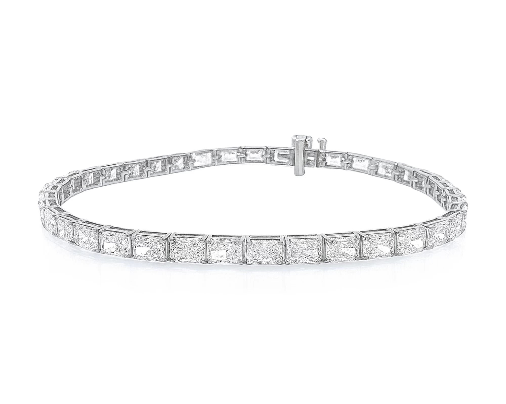 14k Gold Diamond Tennis Bracelet with Square Link Design 9.47ct – lifestyle 4220