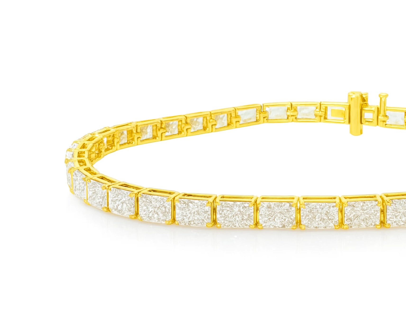 14k Gold Diamond Tennis Bracelet with Square Link Design 9.47ct – lifestyle 4733