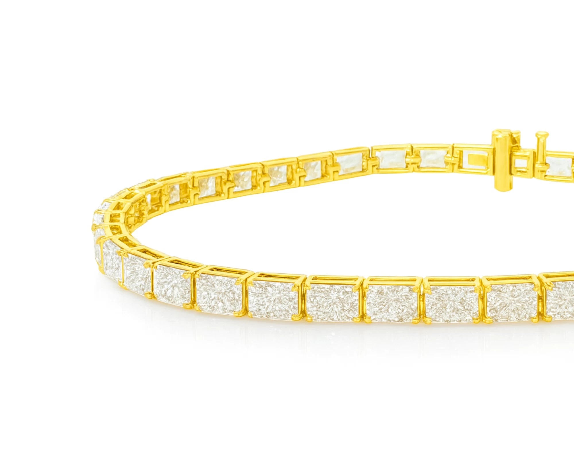 14k Gold Diamond Tennis Bracelet with Square Link Design 9.47ct – lifestyle 4733