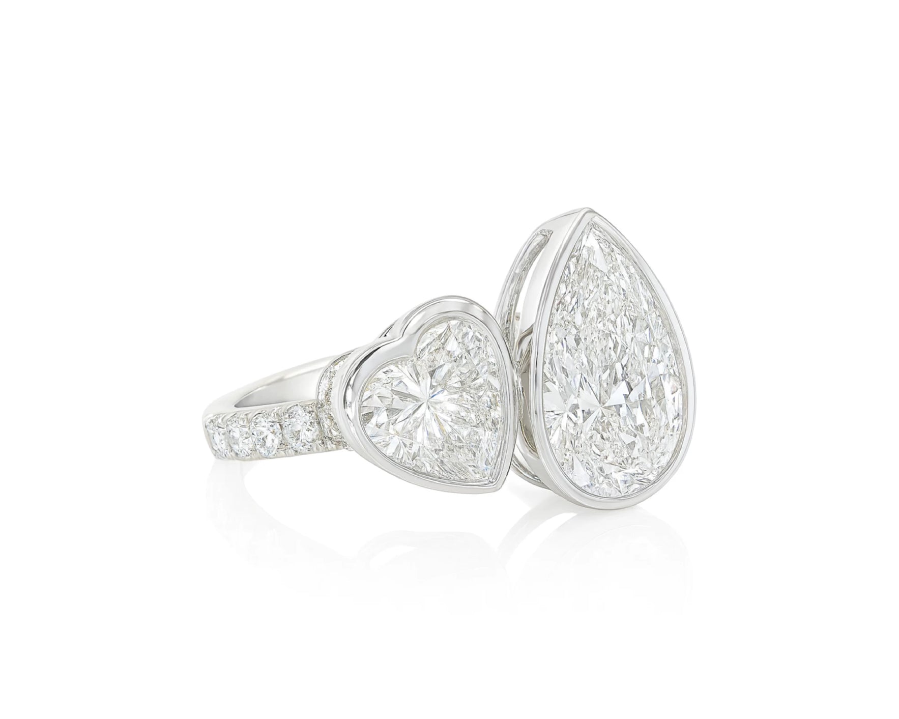 14k Gold Diamond Toi et Moi Ring with Pear & Heart-Shaped Design 3.50 CT – lifestyle 1746
