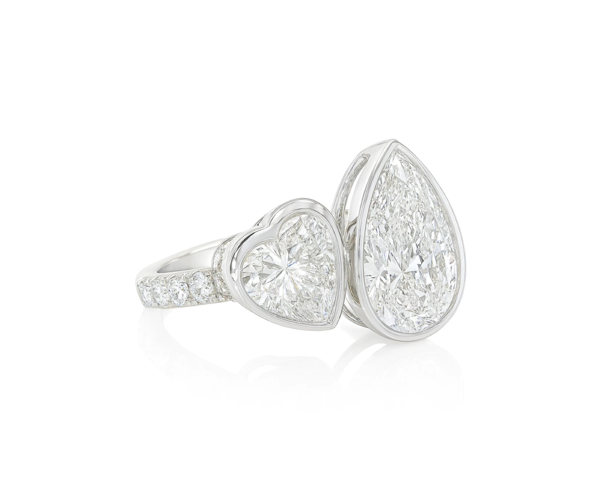 14k Gold Diamond Toi et Moi Ring with Pear & Heart-Shaped Design 3.50 CT – lifestyle 1746
