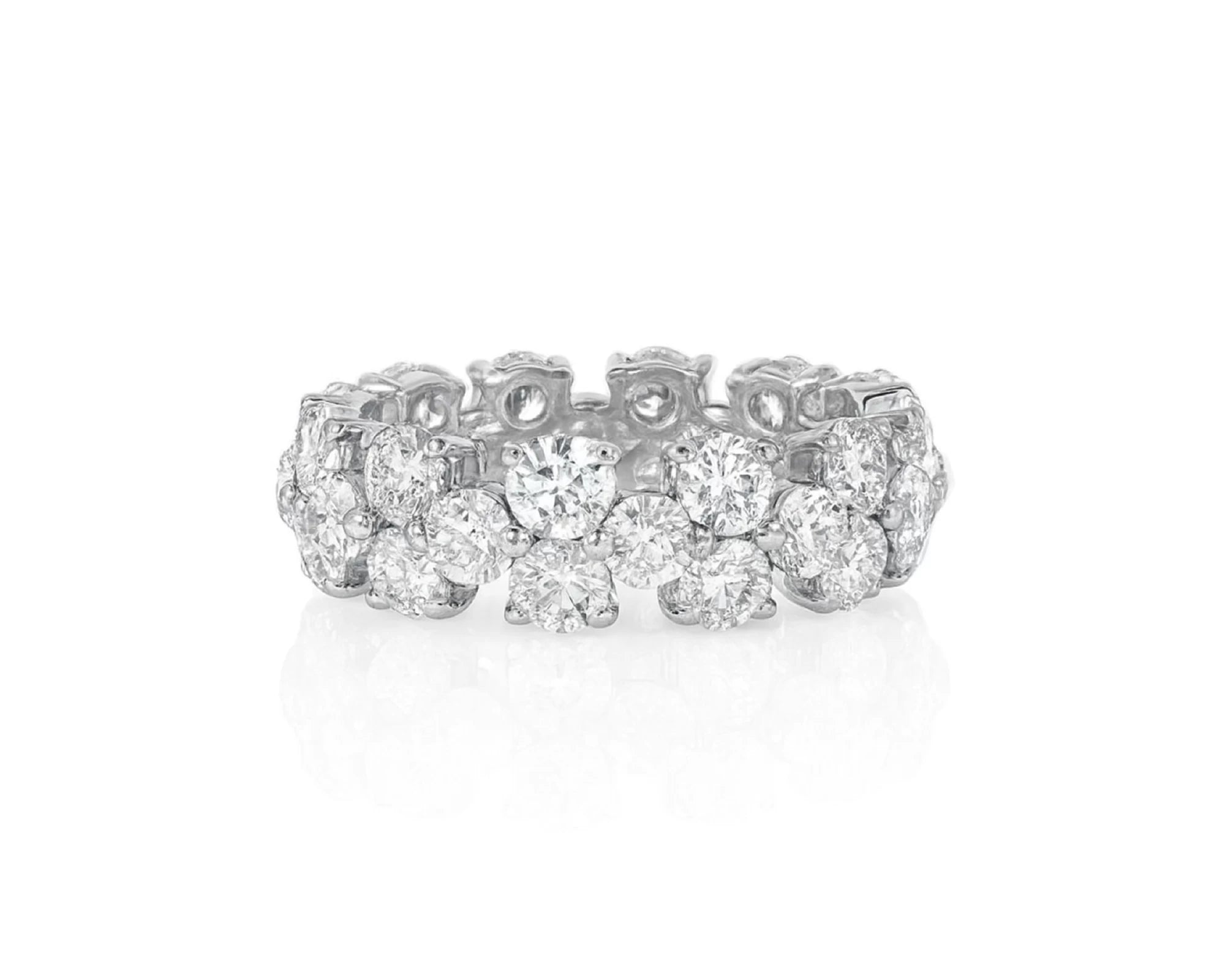 14k Gold Eternity Ring with Round Brilliant Cut Diamonds 5.00ct – lifestyle 1586