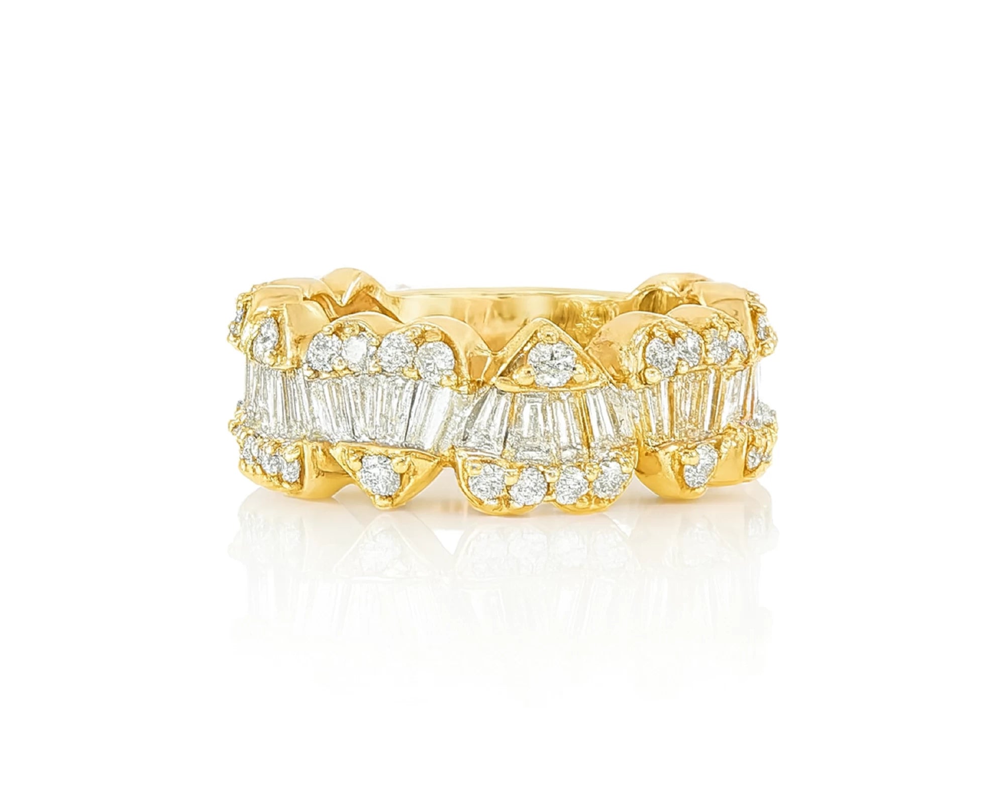 14k Gold Heart-Motif Band with Baguette & Round Diamonds 2.25ct – lifestyle 527