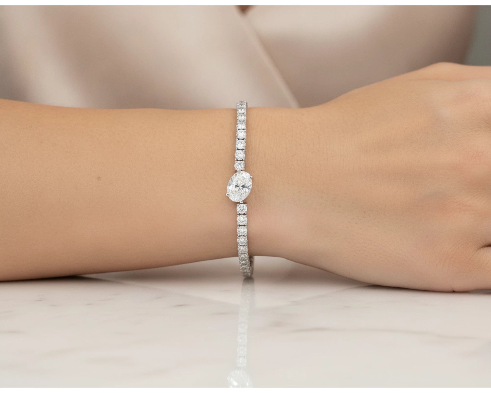14k Gold Lab-Grown Diamond Bracelet with Oval & Round-Cut Design 6.65ct – lifestyle 4555