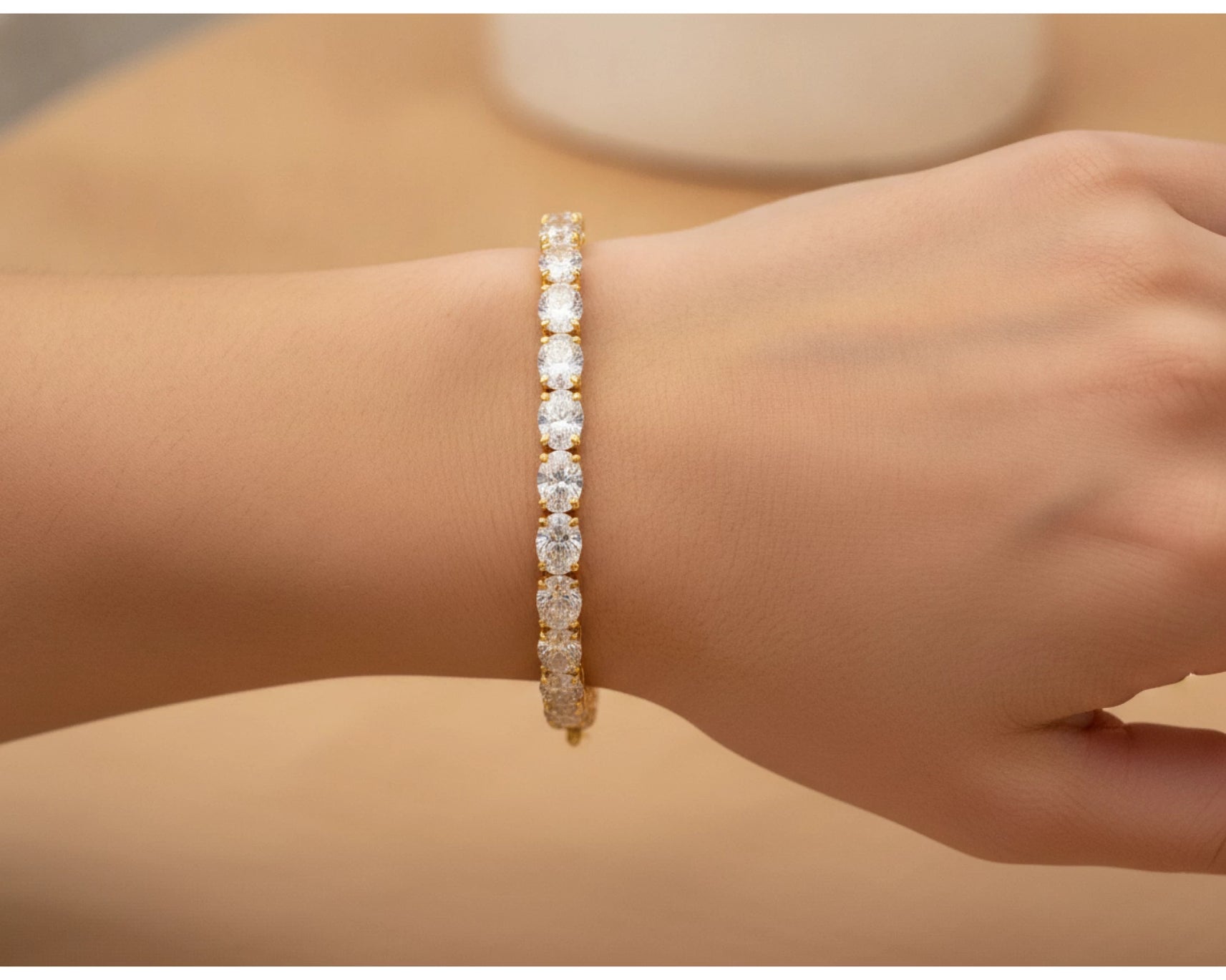 14k Gold Lab-Grown Diamond Tennis Bracelet with Round-Cut Design 12ct – lifestyle 4439