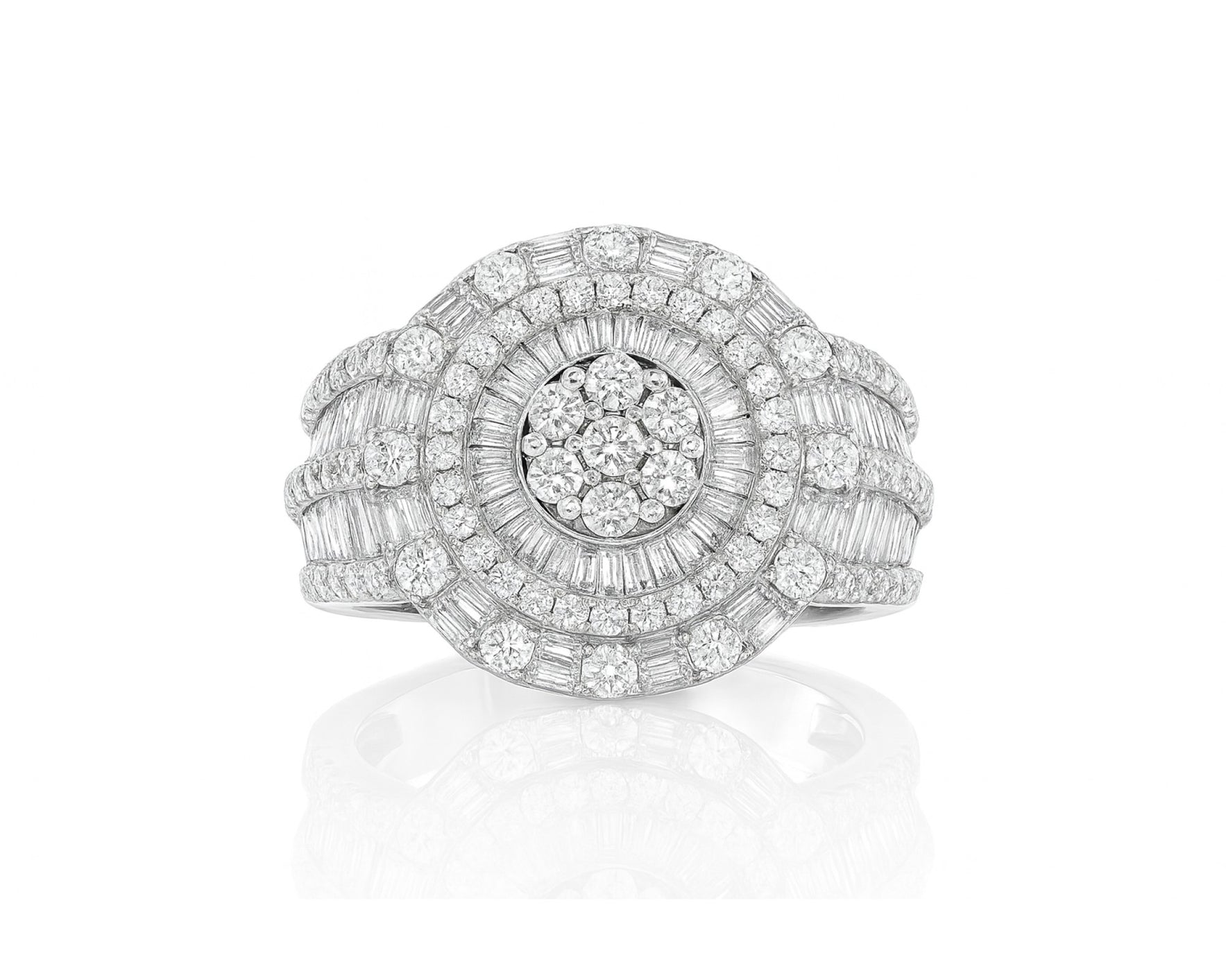14k Natural Gold Diamond Round & Baguette Halo Cluster Ring 3.50ct – lifestyle 1296