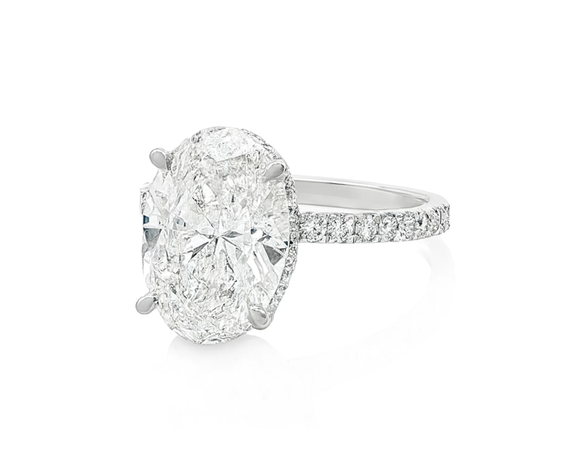 14k Oval Cut  Micropavé Engagement Ring 4.80 CT – lifestyle 1452