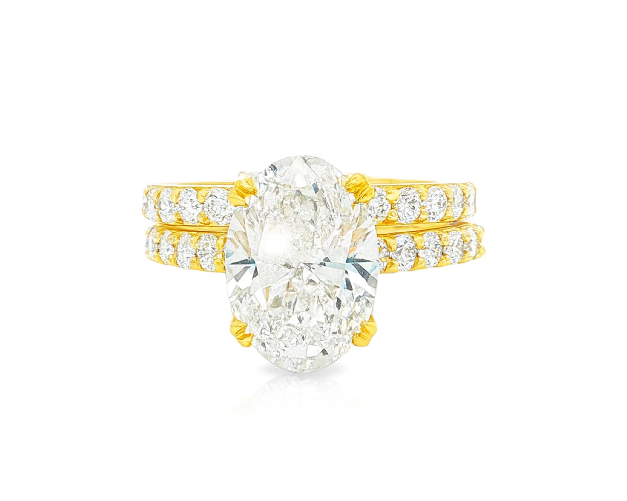 14K Oval Cut Pavé Diamond Engagement Ring Set 5.30 CT – lifestyle 2108