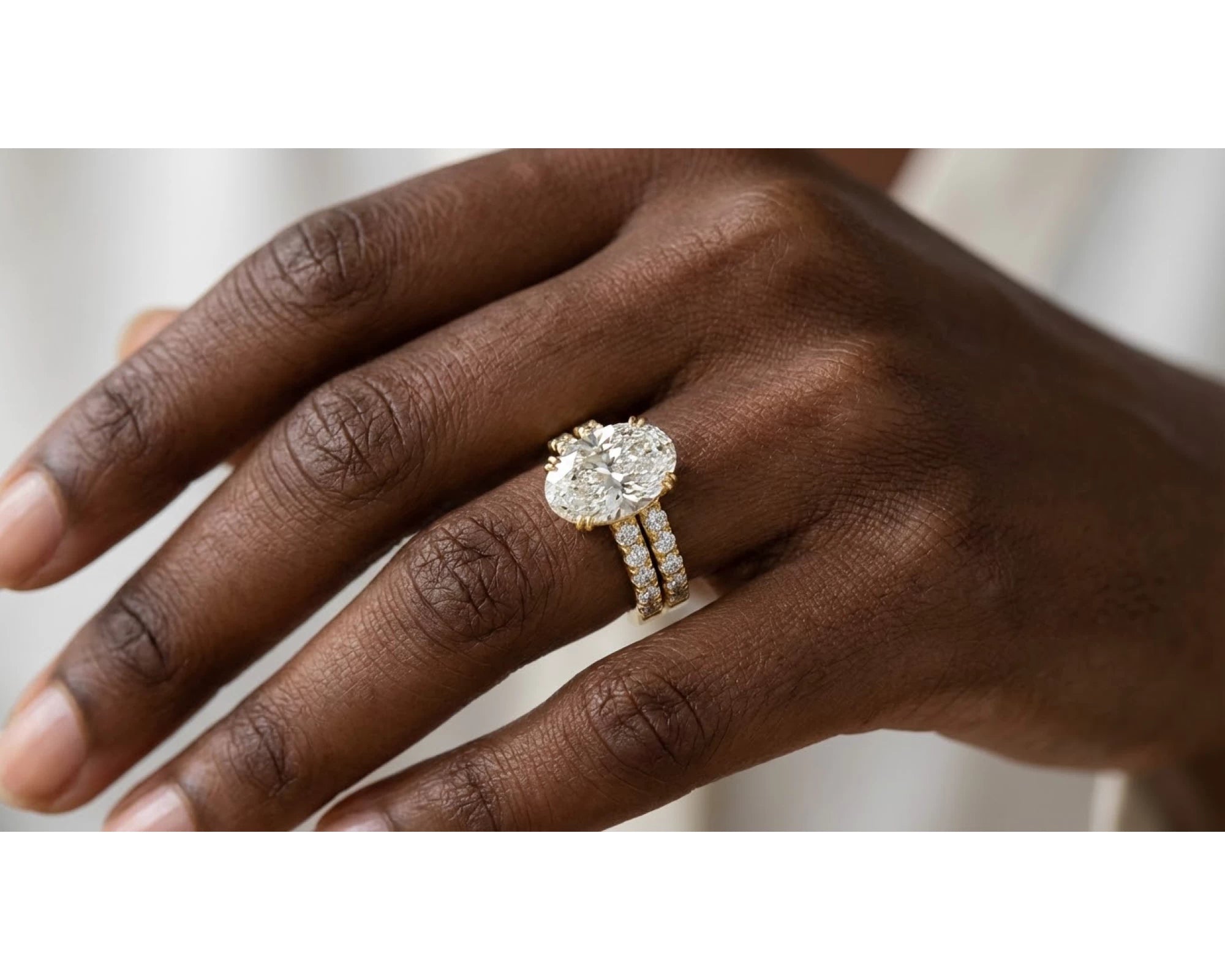 14K Oval Cut Pavé Diamond Engagement Ring Set 5.30 CT – view 2