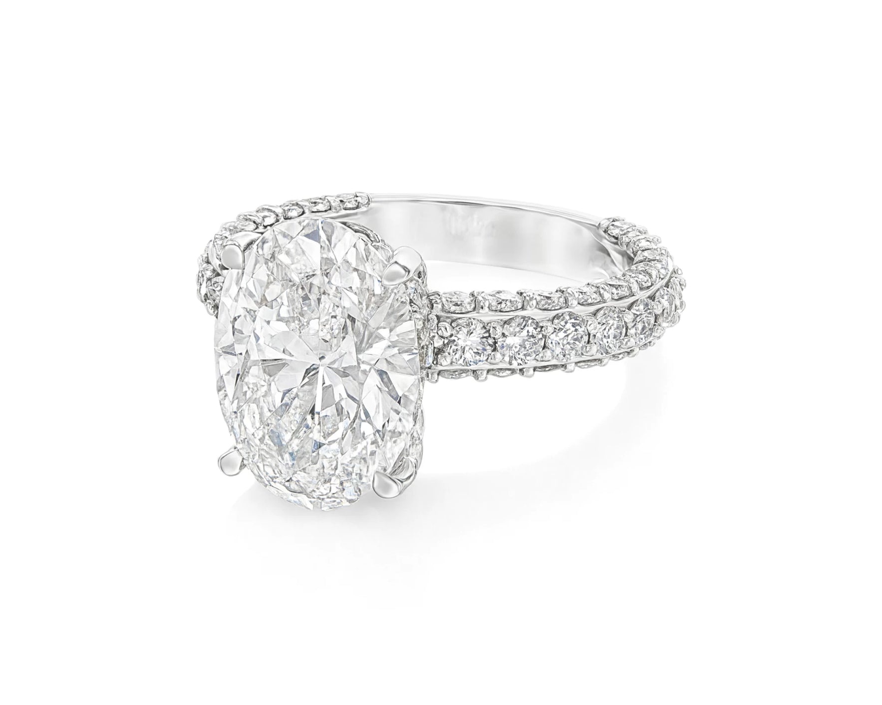14k Oval Cut Triple-Row Pavé Engagement Ring 6.10 CT – lifestyle 2304