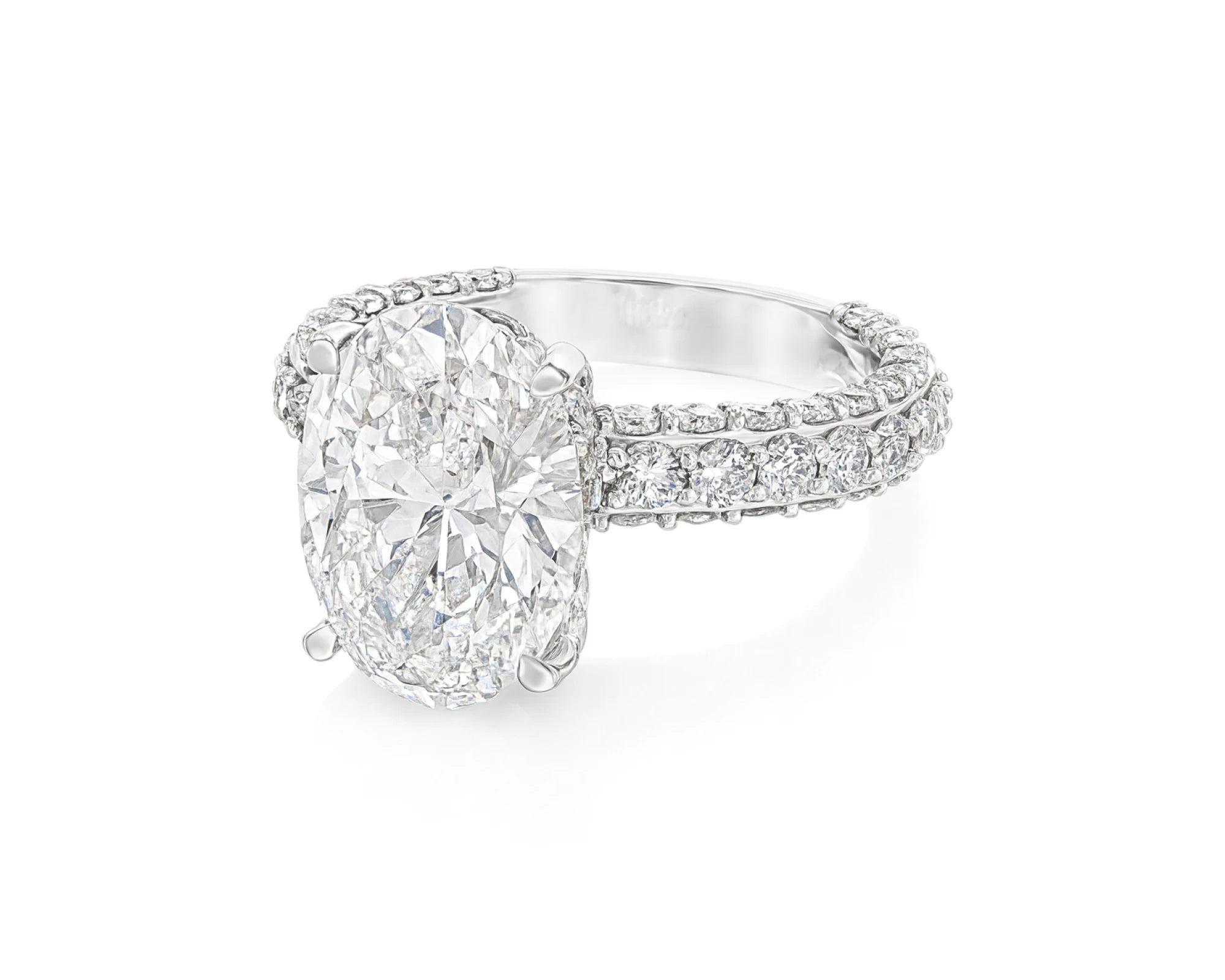 14k Oval Cut Triple-Row Pavé Engagement Ring 6.10 CT – lifestyle 2304