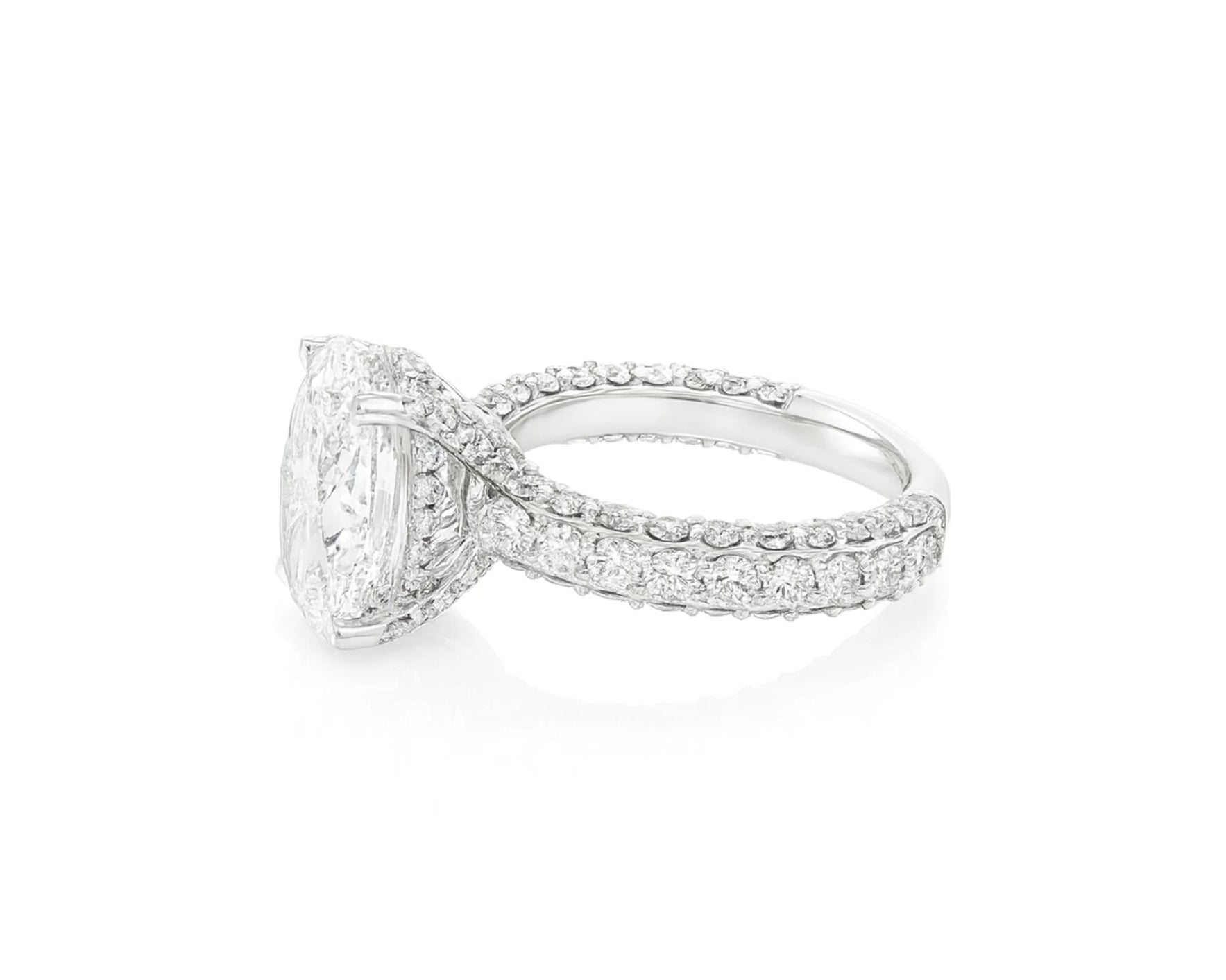 14k Oval Cut Triple-Row Pavé Engagement Ring 6.10 CT – lifestyle 2305