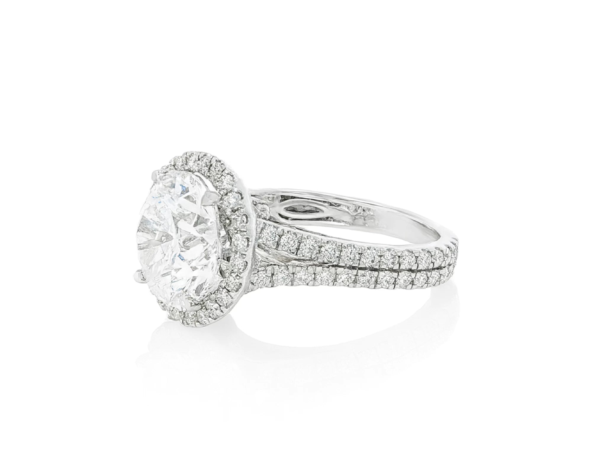 14k Round Cut Double Halo Pavé Engagement Ring 6.16 CT – lifestyle 1909