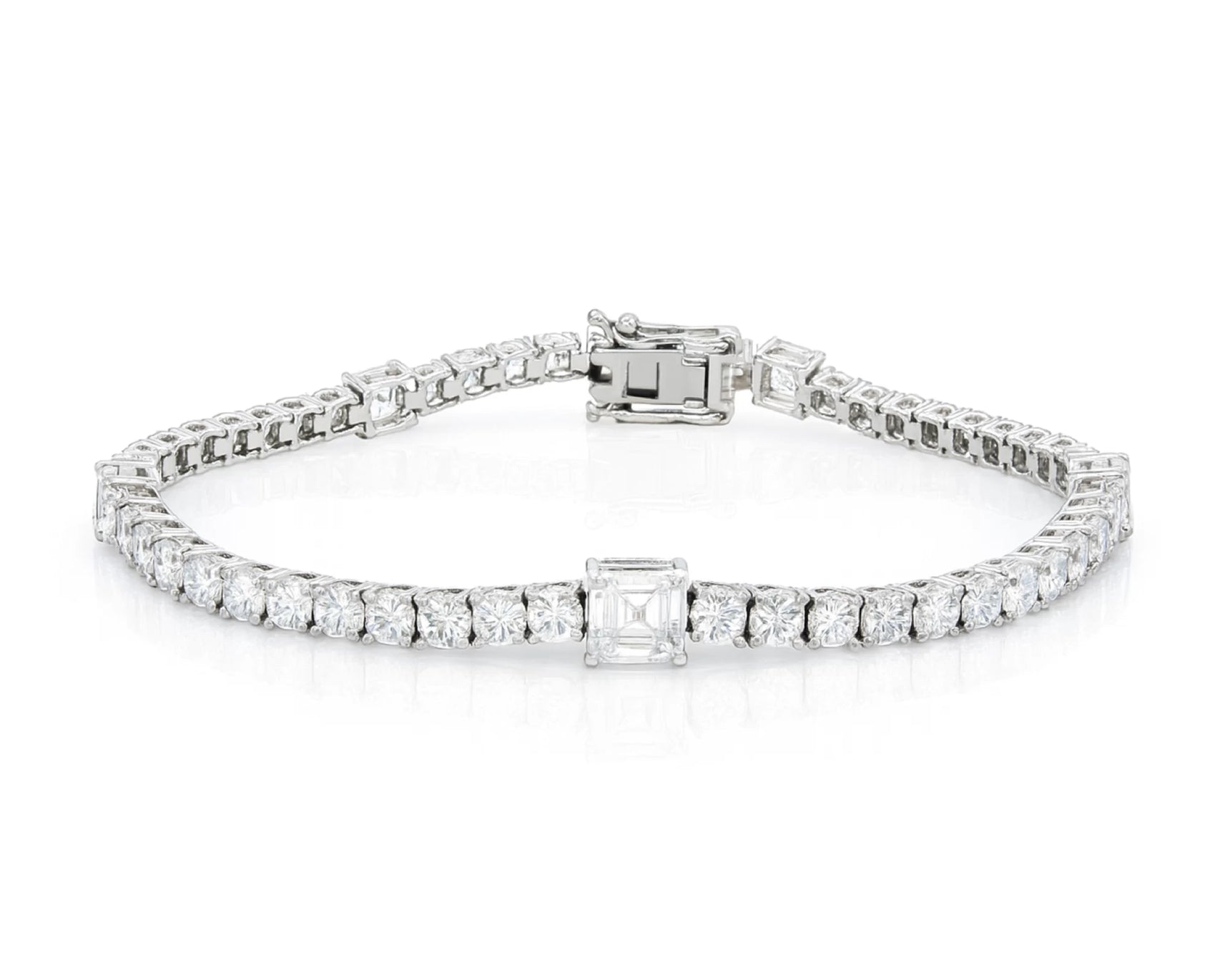 14K Round Cut Tennis Bracelet with Center Stone 11.48ct – lifestyle 4074