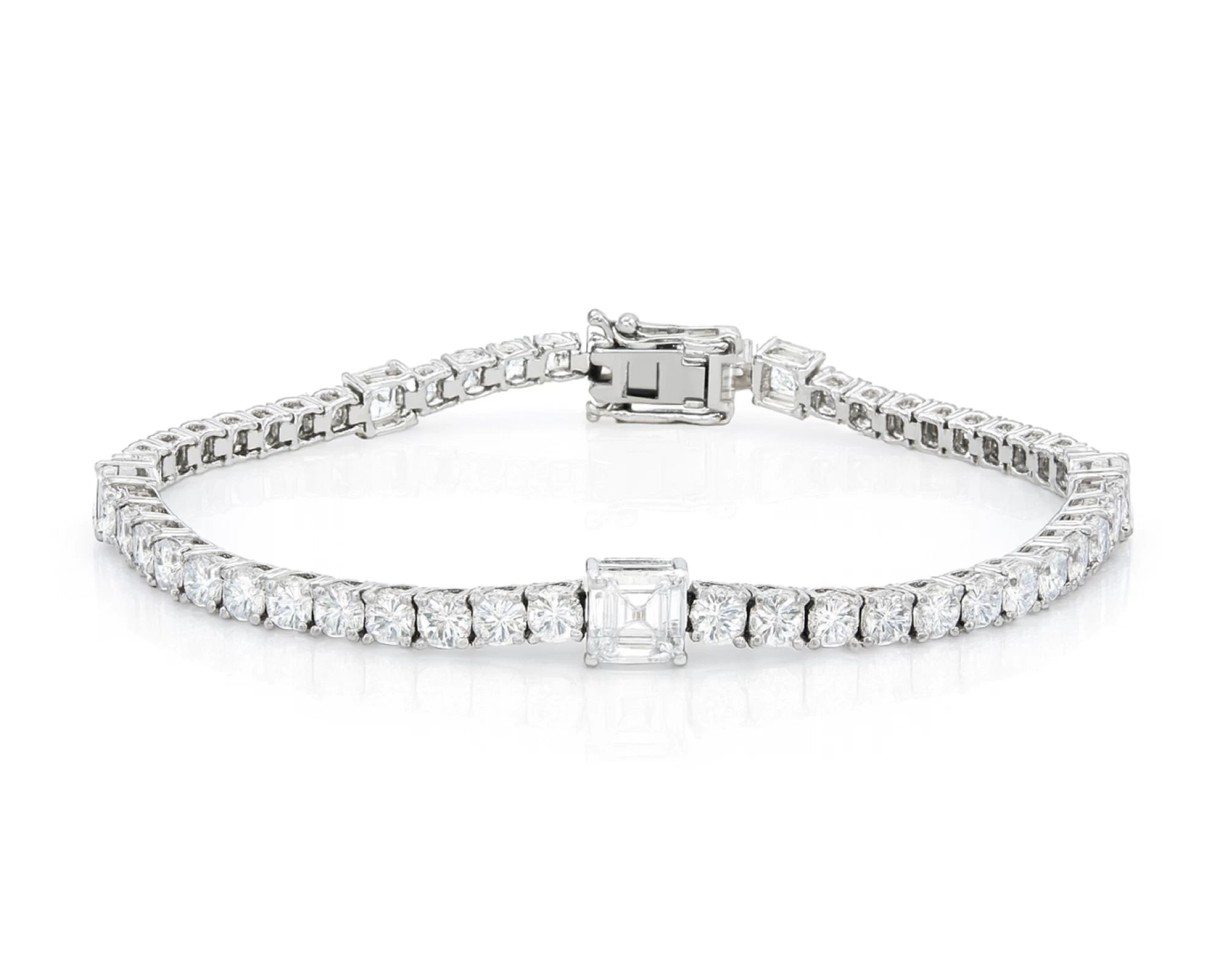 14K Round Cut Tennis Bracelet with Center Stone 11.48ct – lifestyle 4074