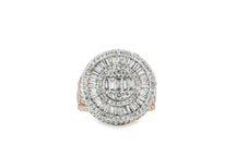 14k Two-Tone Gold Diamond Ring with Round and Baguette Cut 5.00ct