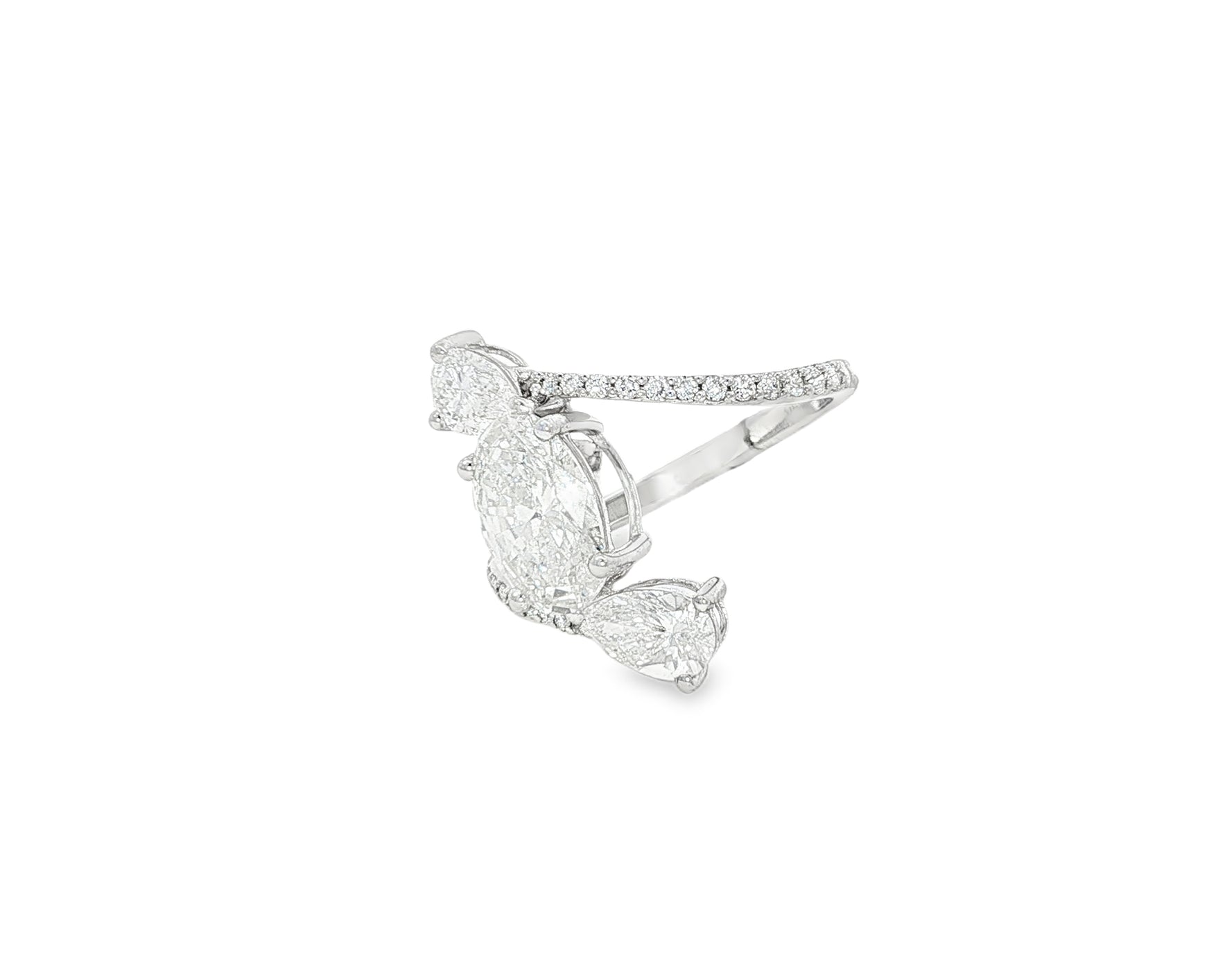 14k Gold Diamond Open Wrap Ring with Oval & Round-Cut Design 2.75ct