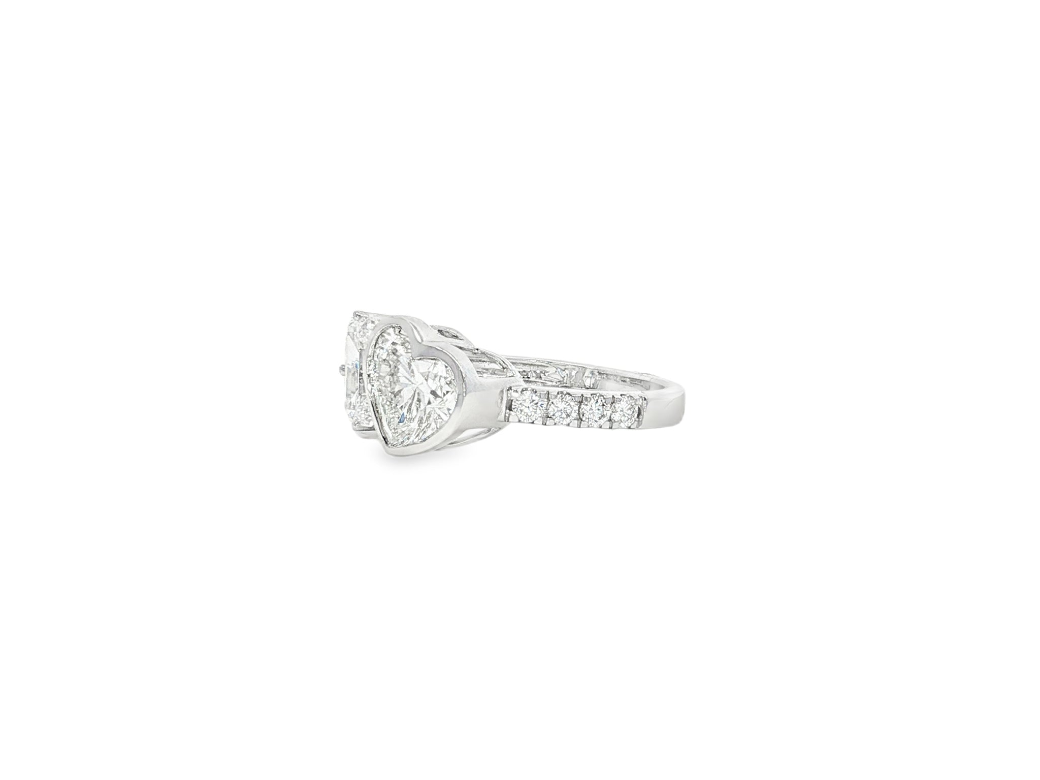 14k Gold Diamond Ring with Heart-Shaped & Emerald-Cut 3.0ct