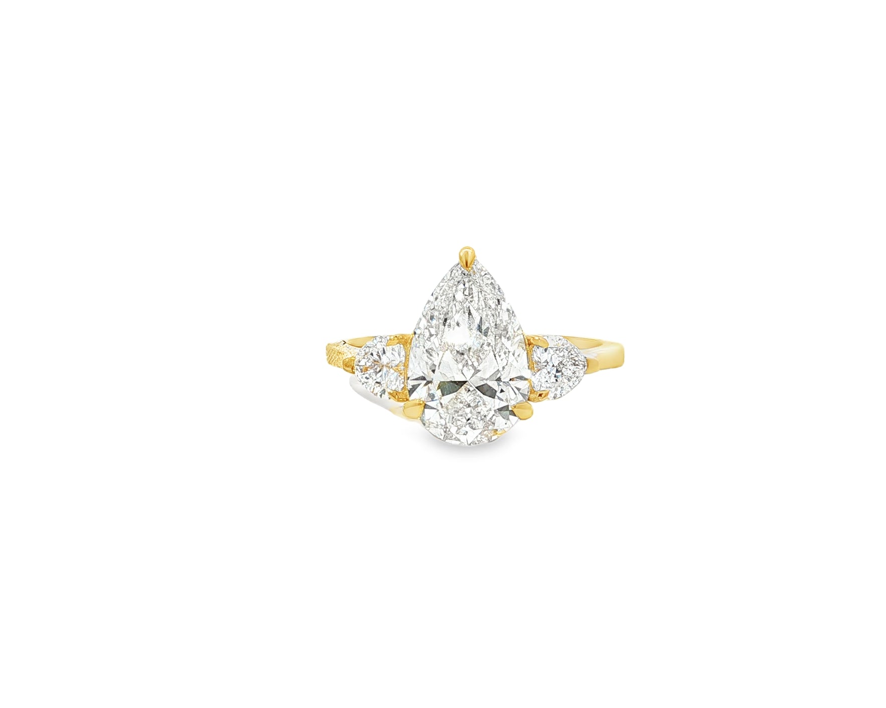 14k Gold Diamond Ring with Pear-Shaped Center & Side Accents 2.95ct