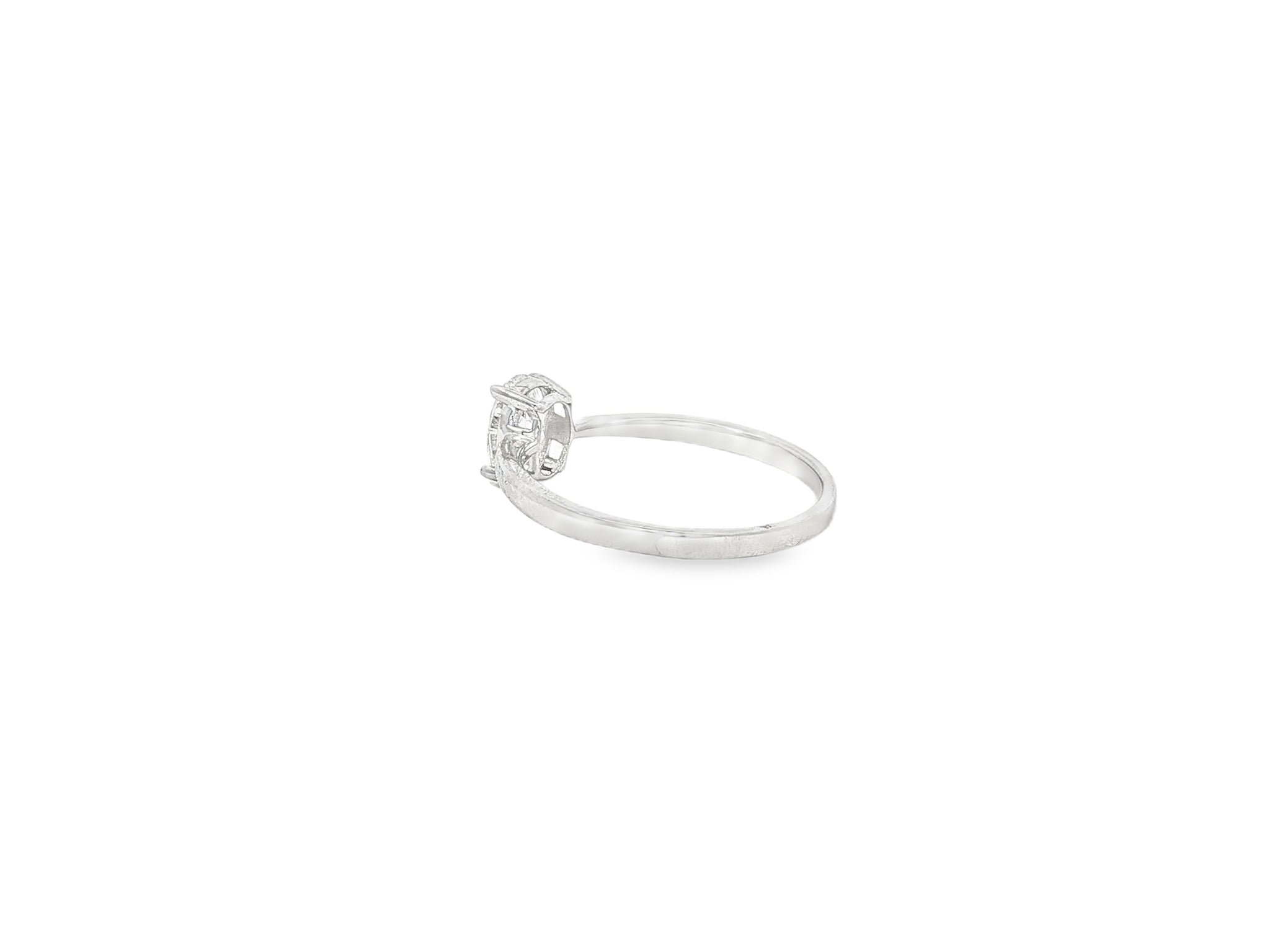 14k Gold Diamond Solitaire Ring with Oval-Cut Center Stone 0.60ct