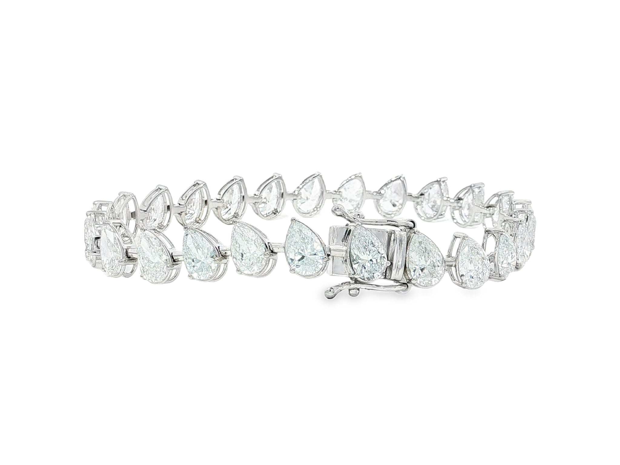 14k Gold Diamond Tennis Bracelet with Pear-Shape Diamond Links 13.71ct