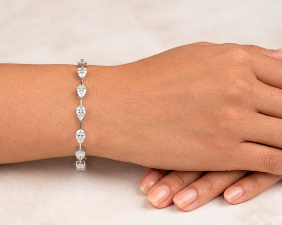 14k Gold Diamond Tennis Bracelet with Pear-Shape Solitaire Links 9.64ct