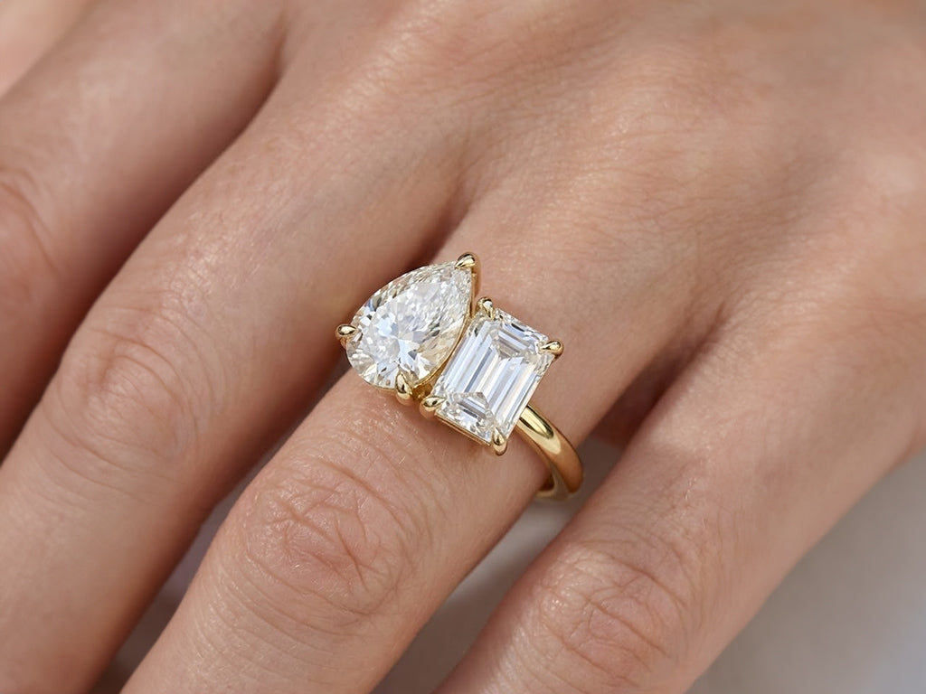 14k Gold Diamond Ring with Pear & Emerald-Cut Duo Design 2.00ct