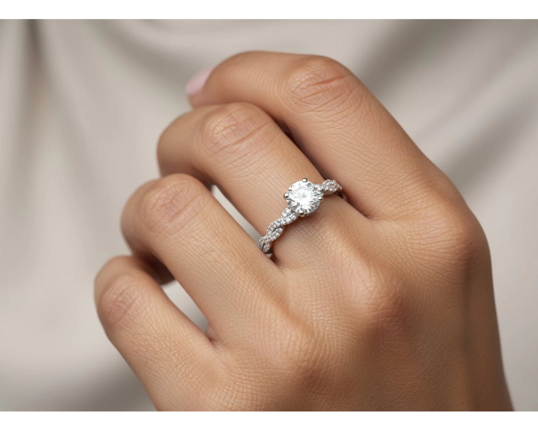 18k Round Cut Twisted Pavé Engagement Ring 1.50 CT – view 2