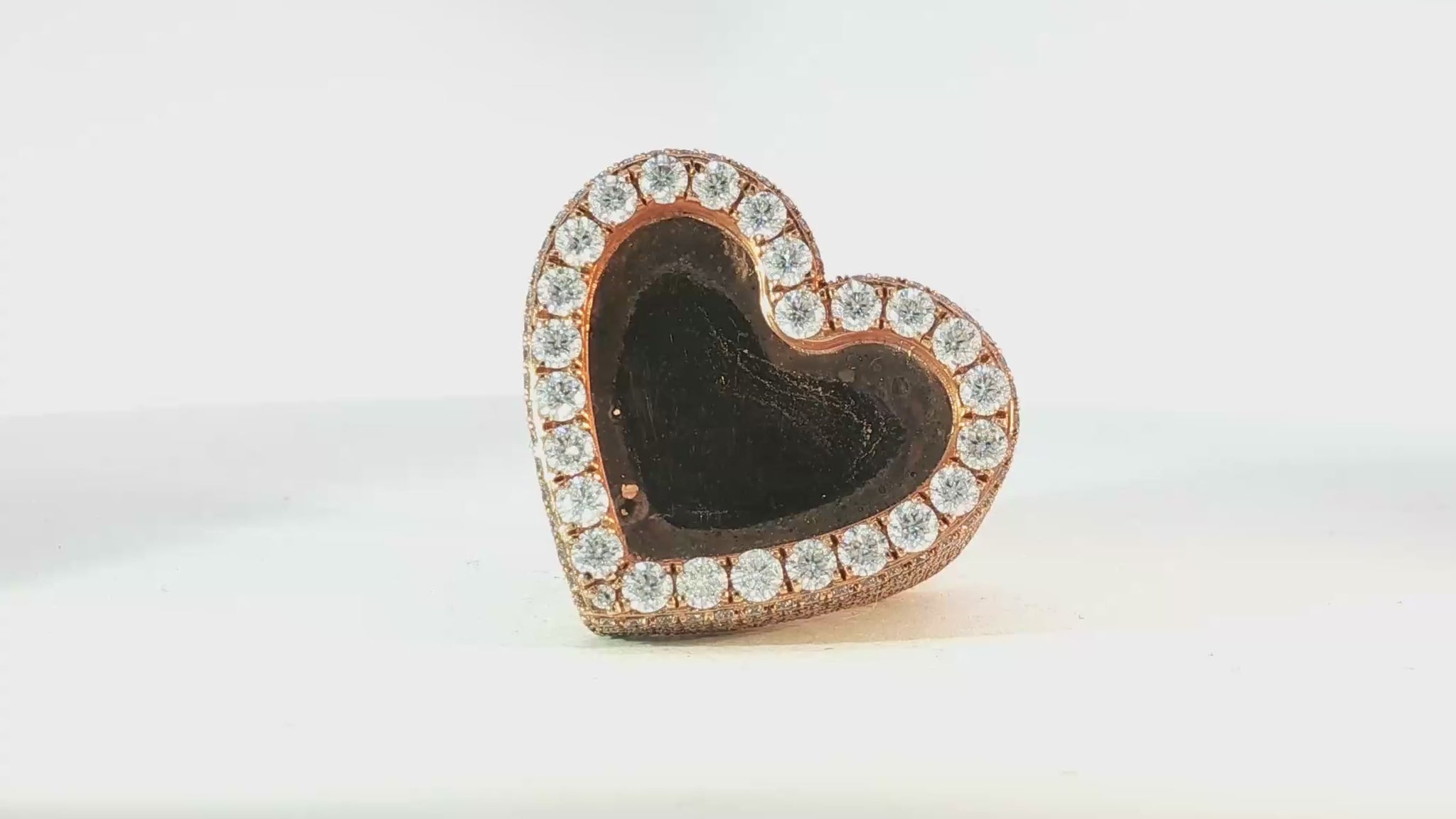 10k Gold Heart Memory Photo Ring with Round Diamonds 4.3 ct