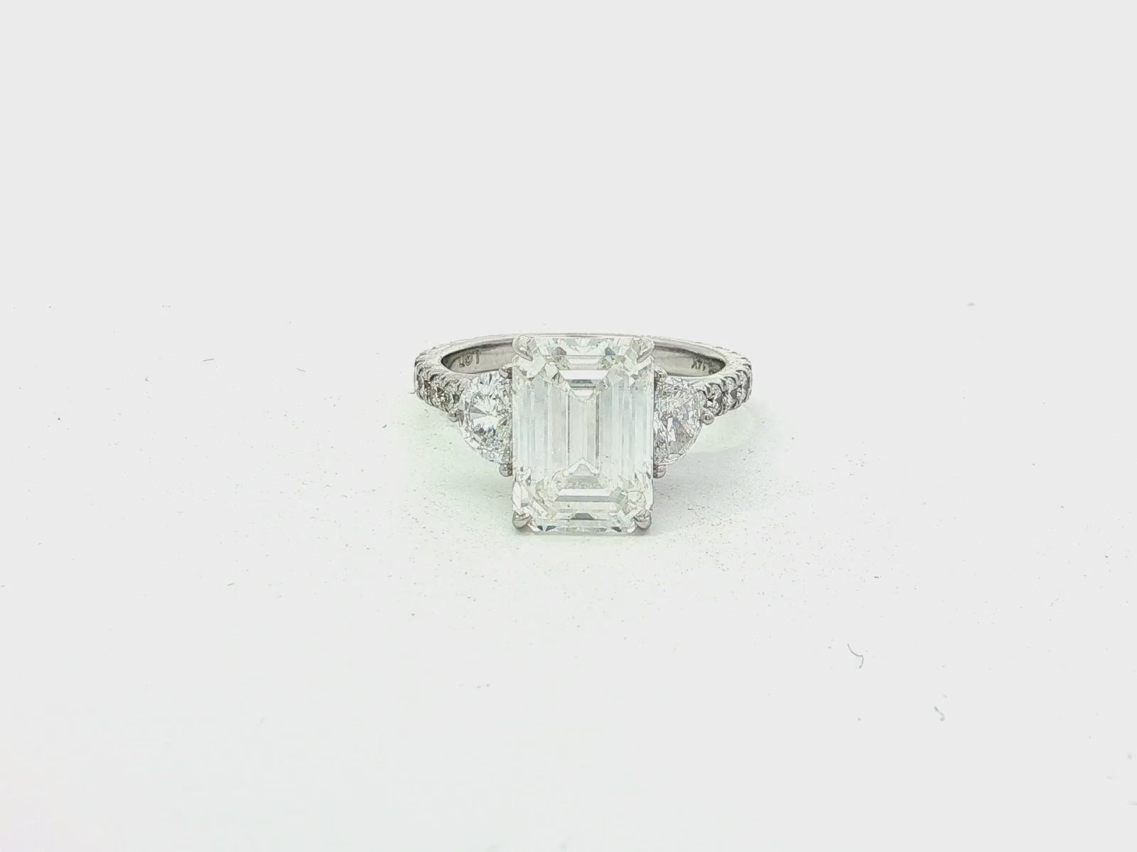 14k Gold Diamond Solitaire Ring with Emerald-Cut Center Stone 5.12ct