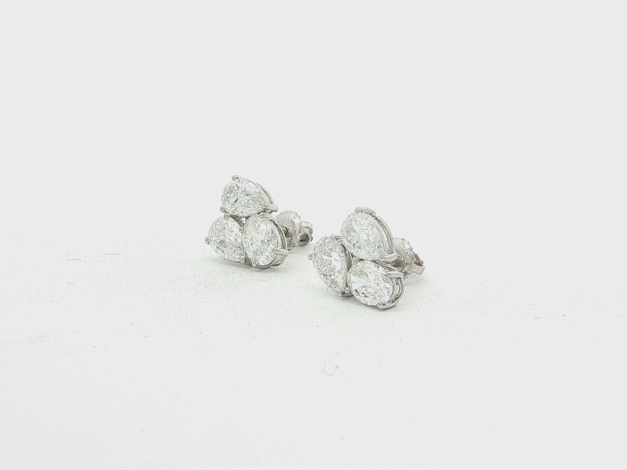 14k Gold Diamond Stud Earrings with Pear & Round-Cut Cluster Design 2.55ct