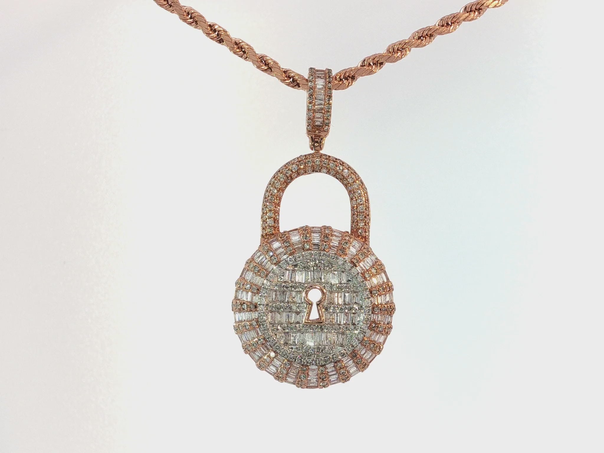 10k Gold Diamond Pendant with Round & Baguette Lock Design 1.75ct