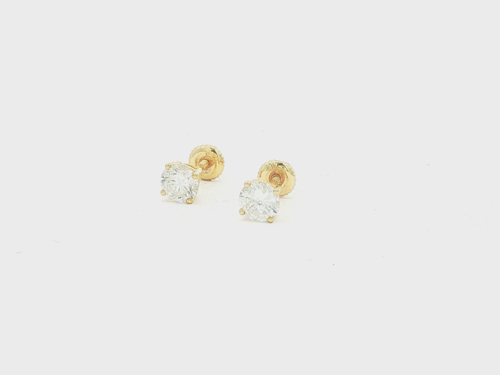 10K Gold Round Diamond Stud Earrings 0.76 CT