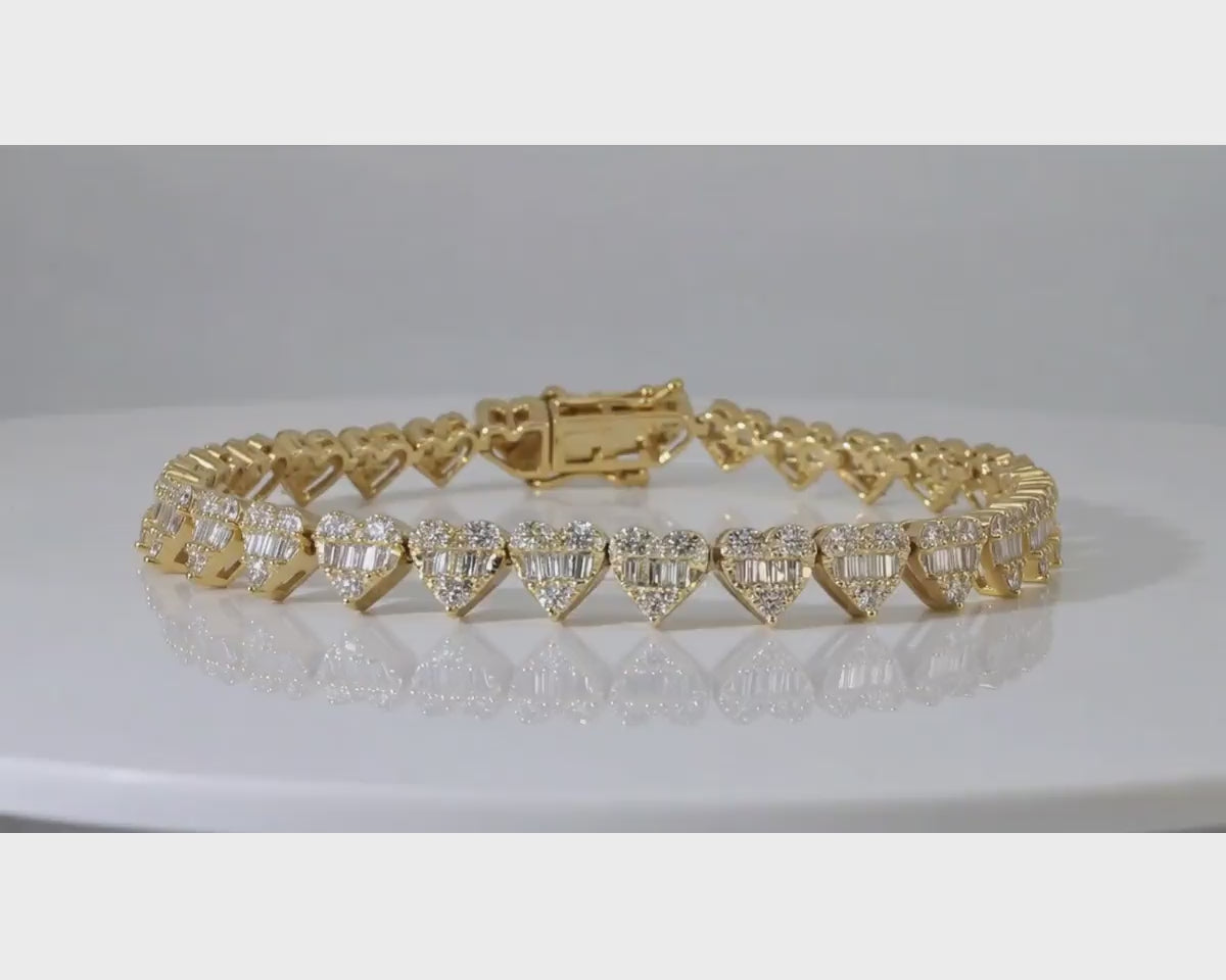 10k Gold Heart-Link Diamond Bracelet with Baguette & Round Diamonds 1.91ct – product video